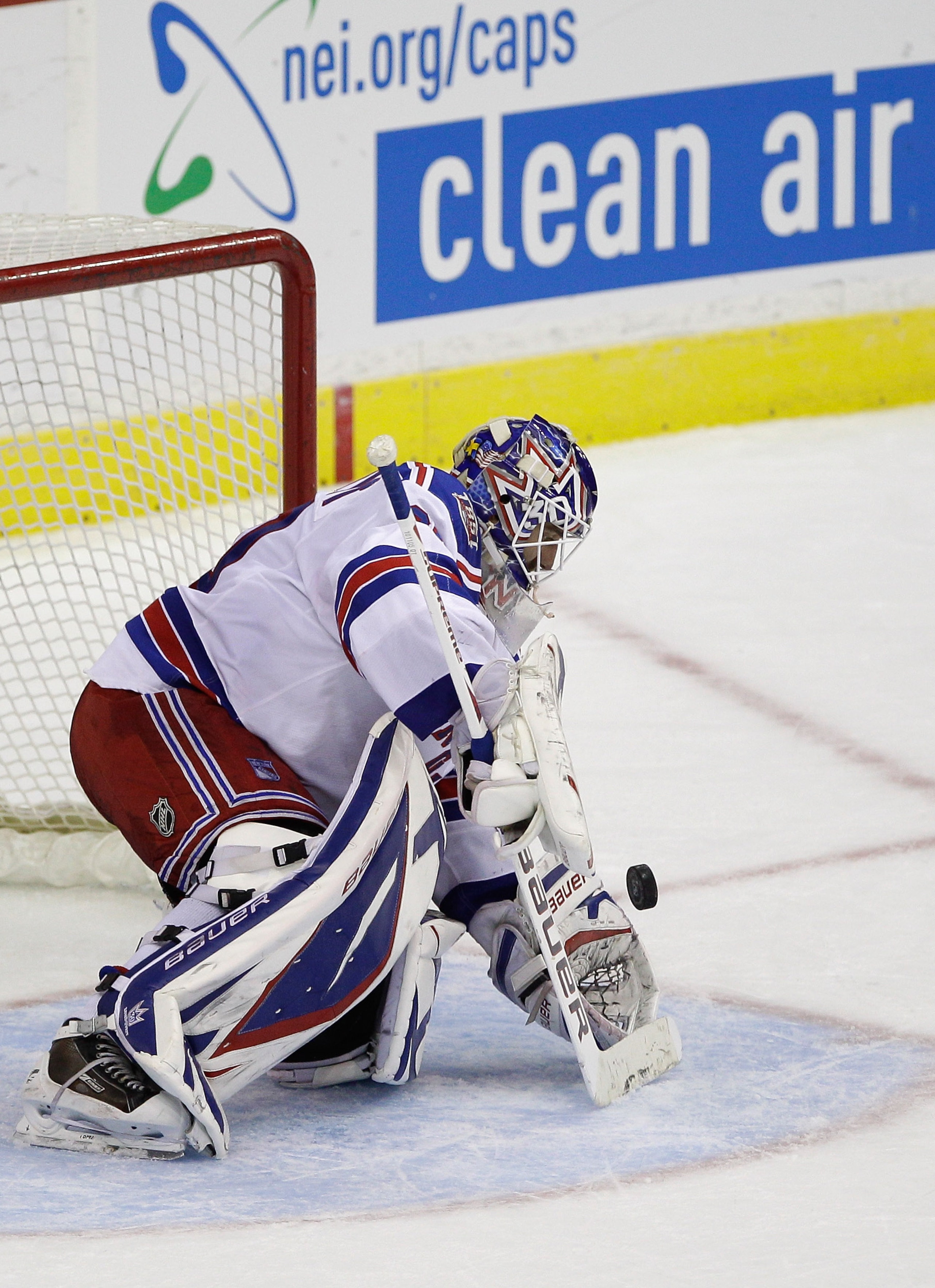 WASHINGTON, DC - FEBRUARY 25:  Goalie Henrik Lundqvist #30 makes a save against the Washington Capitals at the Verizon Center on February 25, 2011 in Washington, DC. The Rangers won 6-0.  (Photo by Rob Carr/Getty Images)