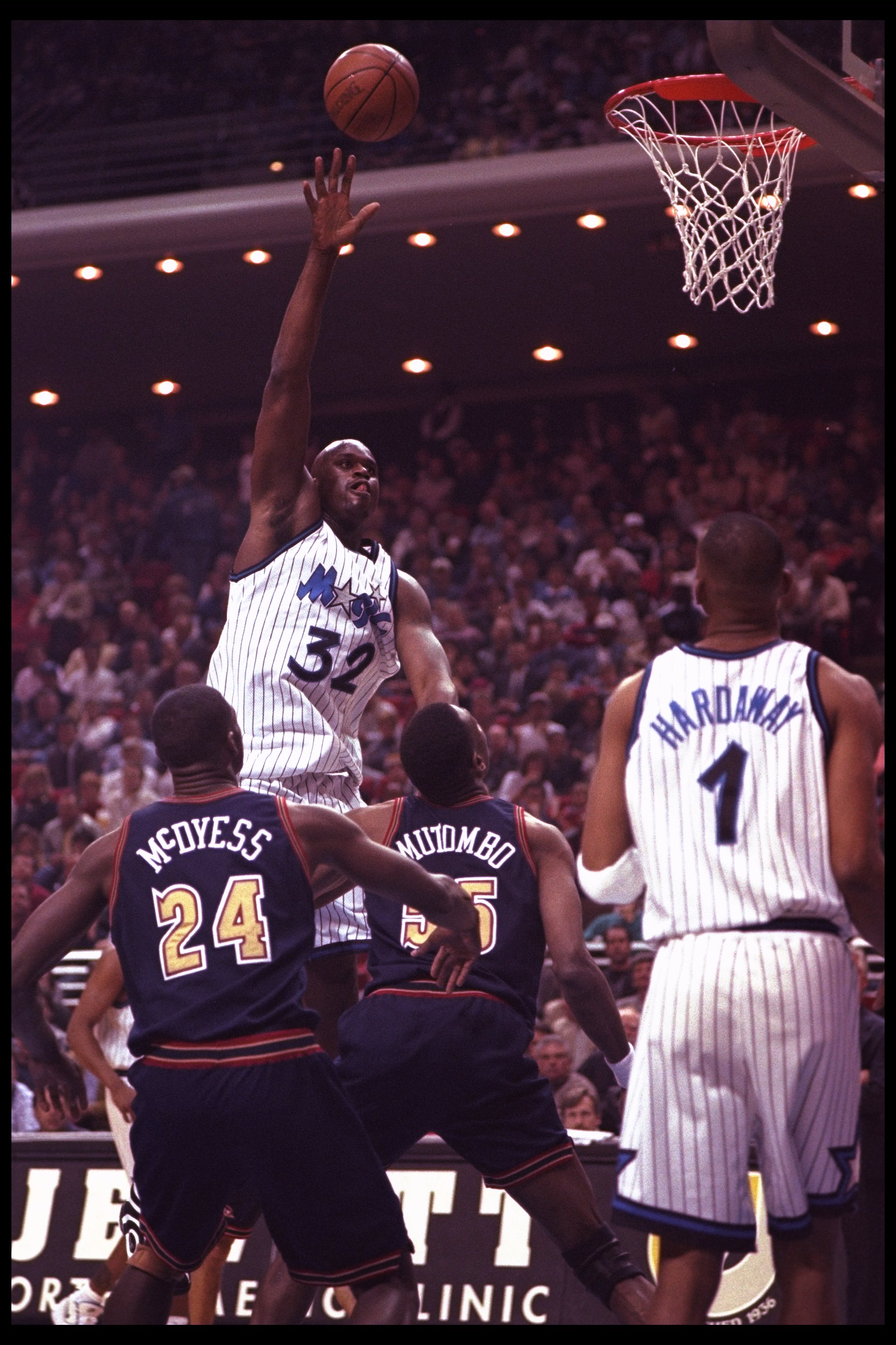 The Thrill of Victory on X: Anfernee Penny Hardaway throws down