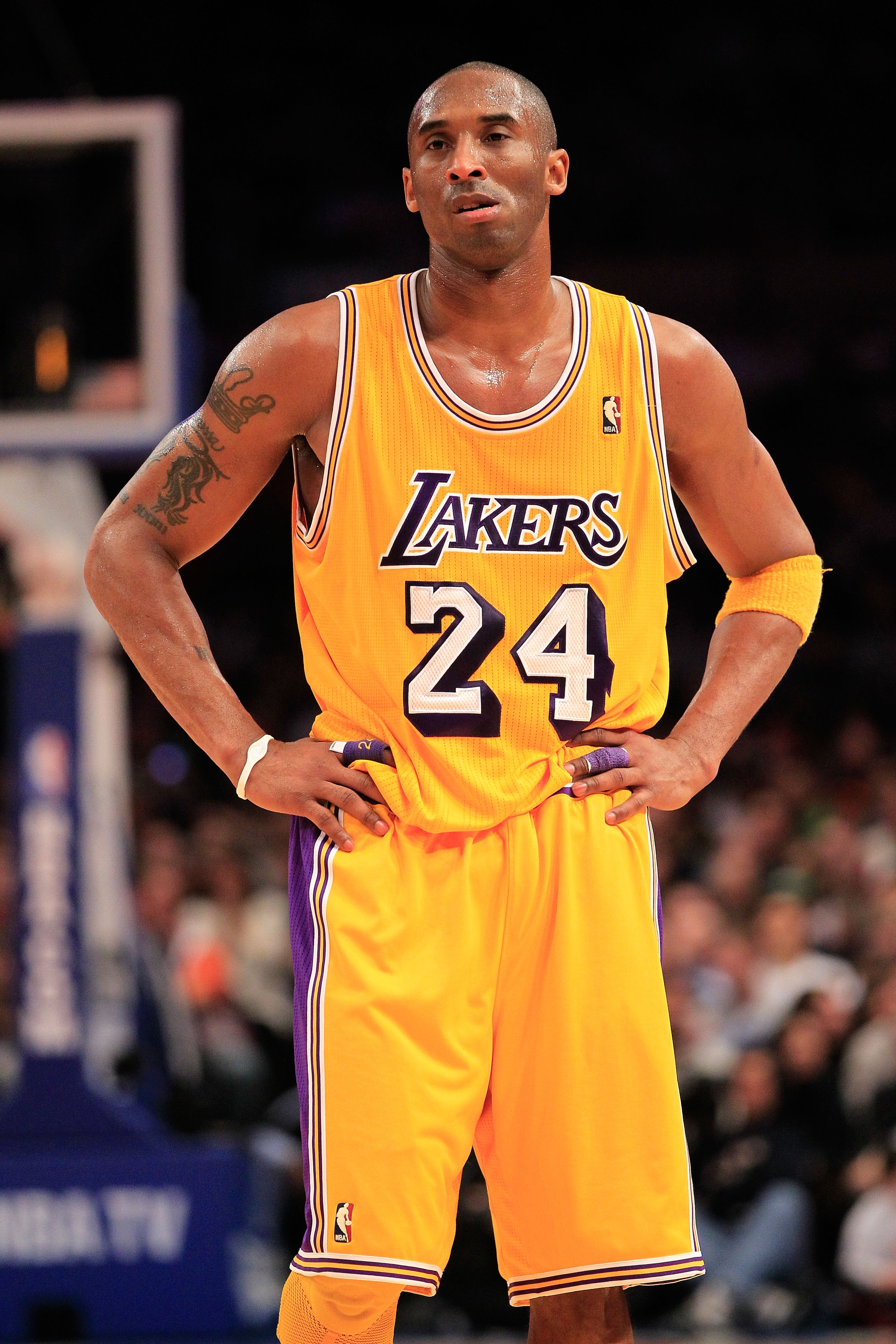 NEW YORK, NY - FEBRUARY 11: Kobe Bryant #24 of the Los Angeles Lakers on the court against the New York Knicks at Madison Square Garden on February 11, 2011 in New York City. NOTE TO USER: User expressly acknowledges and agrees that, by downloading and/or