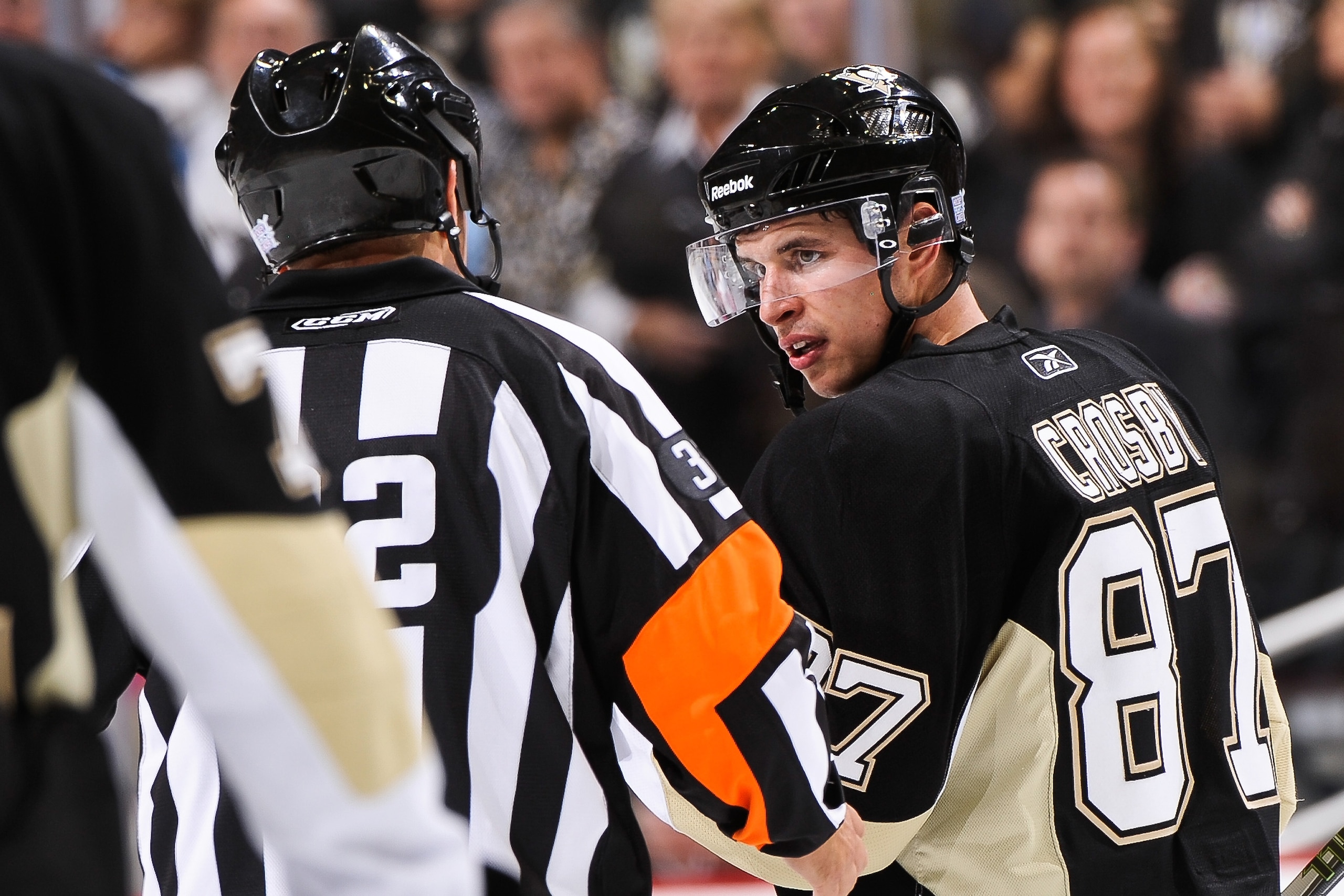 PITTSBURGH - OCTOBER 13:  Sidney Crosby #87 of the Pittsburgh Penguins talks with a referee during a game against the Toronto Maple Leafs on October 13, 2010 at Consol Energy Center in Pittsburgh, Pennsylvania.  (Photo by Jamie Sabau/Getty Images)