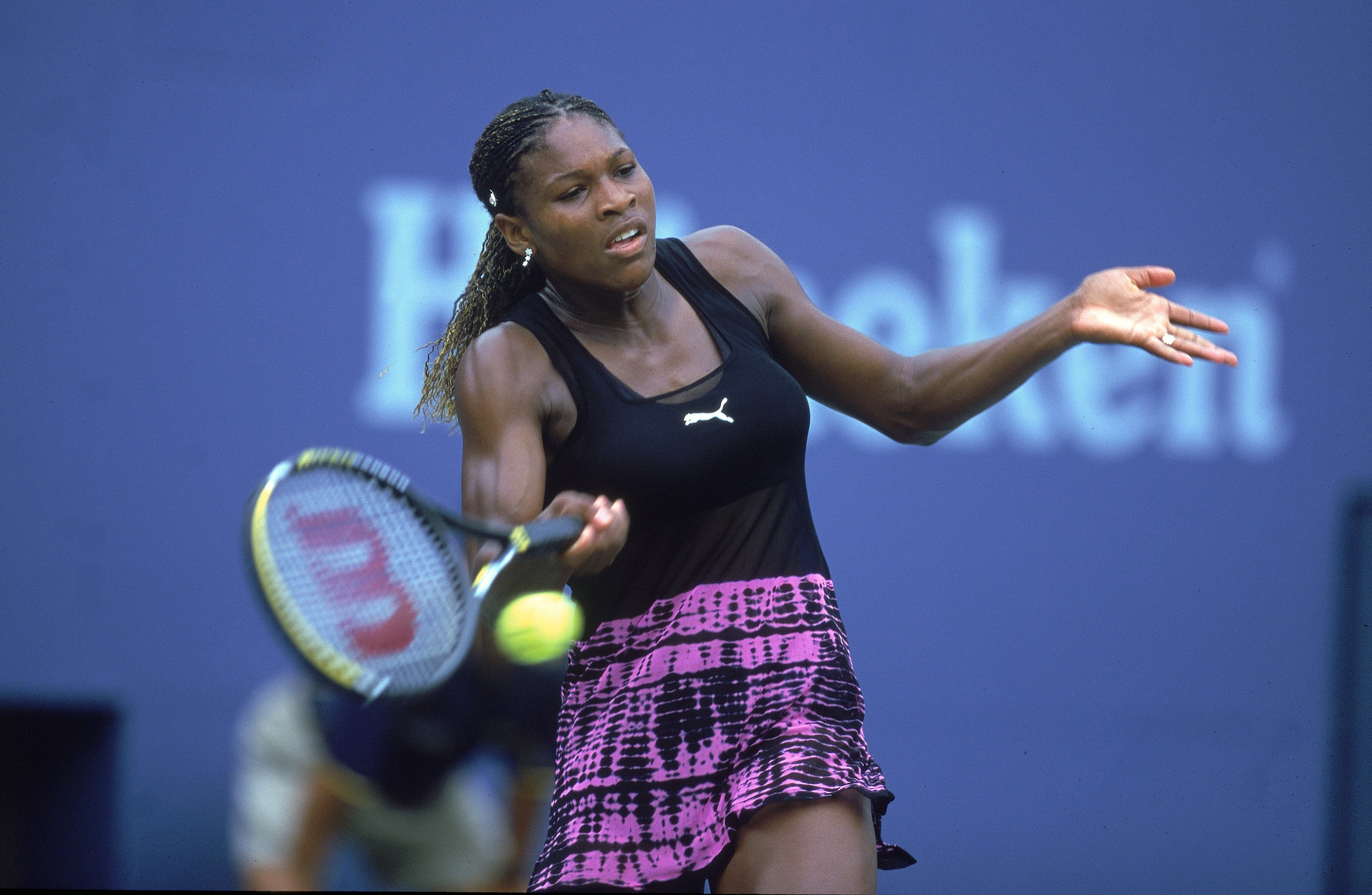 4 Sep 2000:  Serena Williams of the US returns the volley against Jelena Dokic of Australia during the US Open at the USTA National Tennis Center in Flushing Meadows, New York.  Serena Williams defeated Jelena Dokic 7-6, 6-0.Mandatory Credit: Jamie Squire