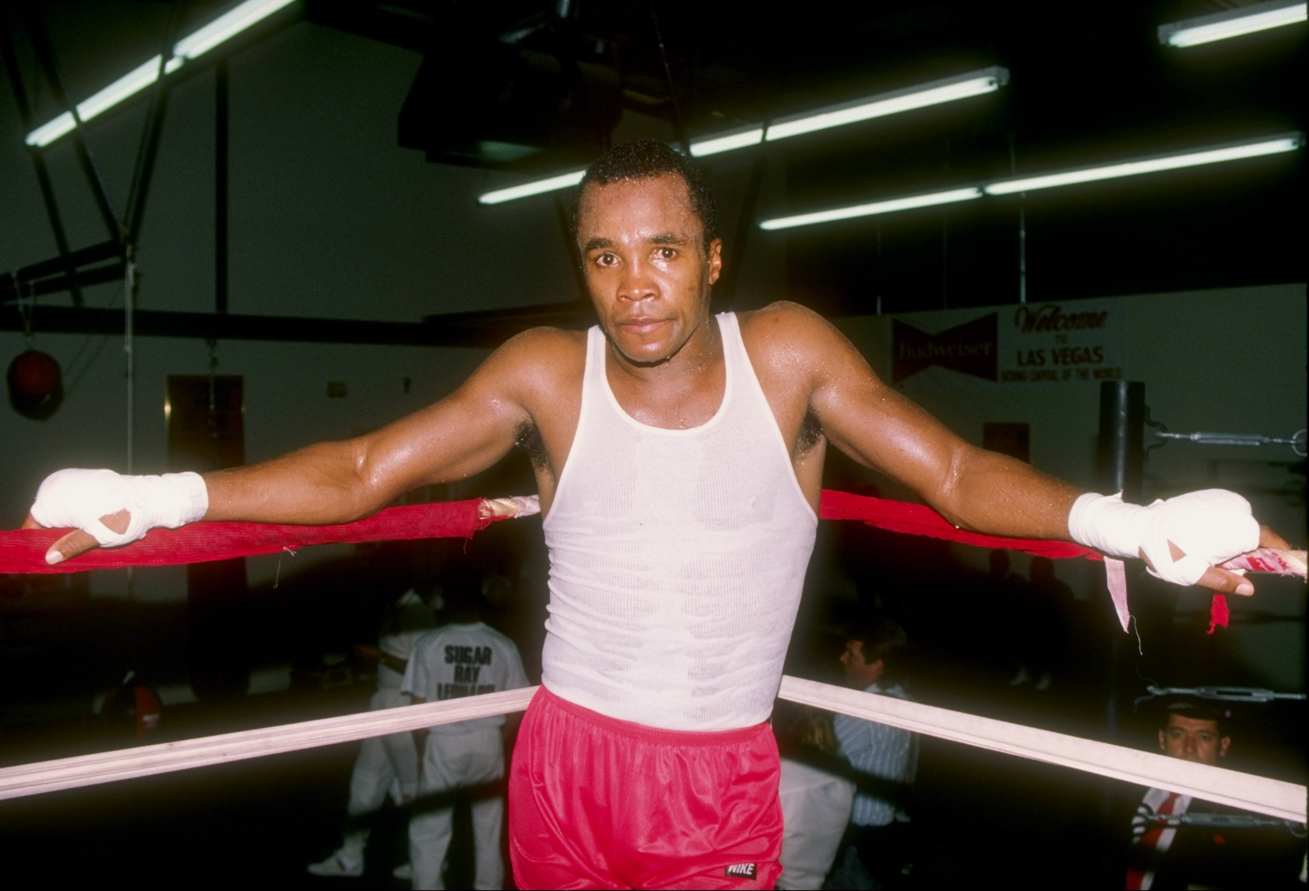 1990:  Sugar Ray Leonard looks on during training. Mandatory Credit: Ken Levine  /Allsport