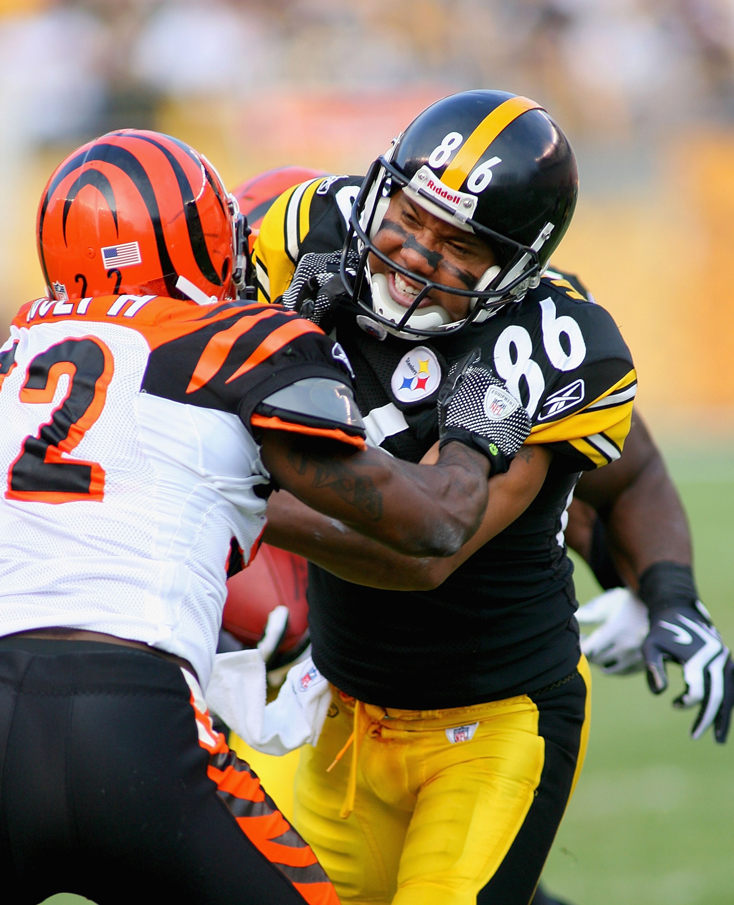 PITTSBURGH - NOVEMBER 15: Hines Ward #86 of the Pittsburgh Steelers blocks Jonathan Joseph #22 of the Cincinnati Bengals at Heinz Field on November 15, 2009 in Pittsburgh, Pennsylvania. The Bengals won 18-12. (Photo by Rick Stewart/Getty Images) PITTSBURGH - NOVEMBER 15: Hines Ward #86 of the Pittsburgh Steelers blocks Jonathan Joseph #22 of the Cincinnati Bengals at Heinz Field on November 15, 2009 in Pittsburgh, Pennsylvania. The Bengals won 18-12. (Photo by Rick Stewart/Getty Images)
