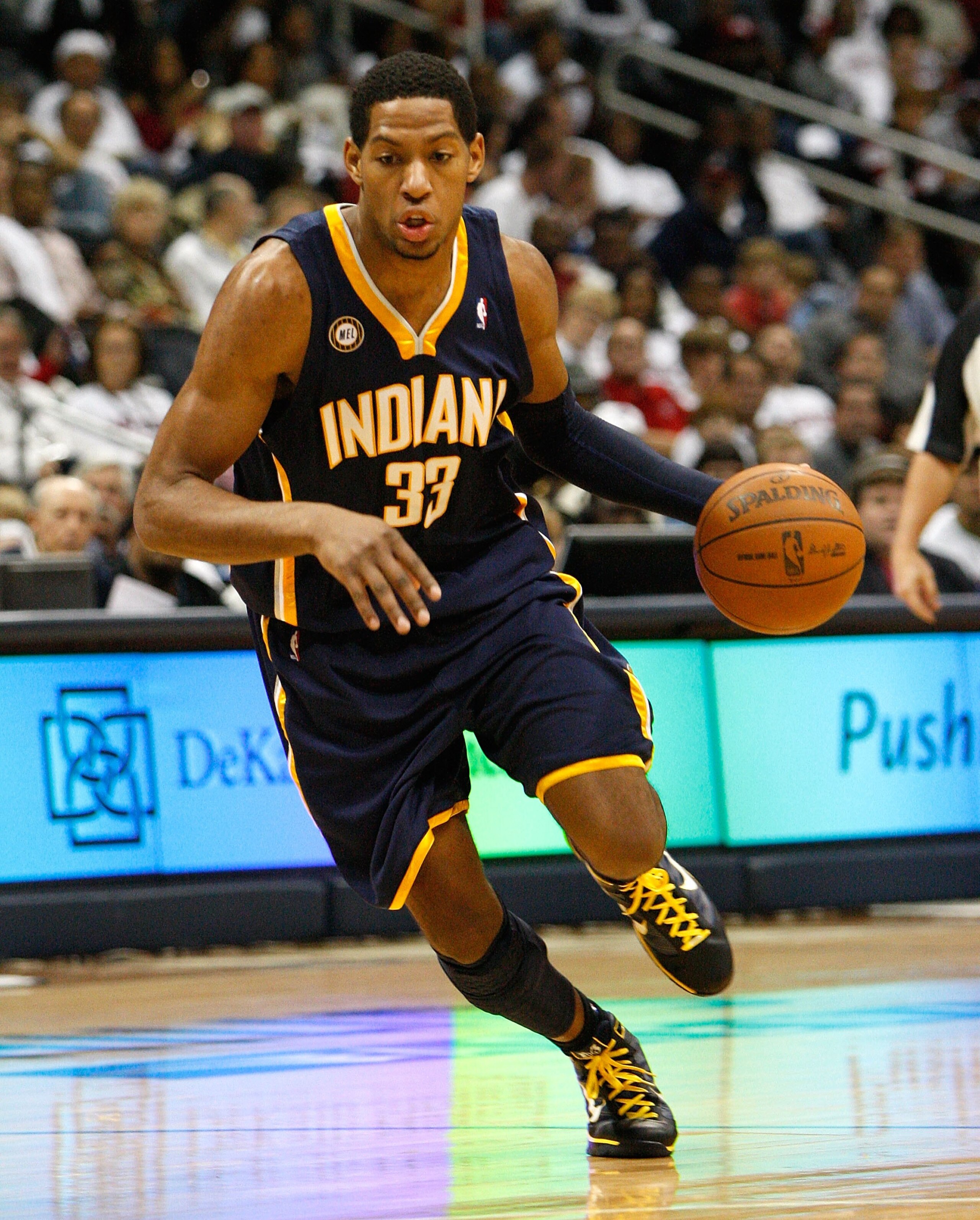 ATLANTA - OCTOBER 28:  Danny Granger #33 of the Indiana Pacers against the Atlanta Hawks at Philips Arena on October 28, 2009 in Atlanta, Georgia.  (Photo by Kevin C. Cox/Getty Images)