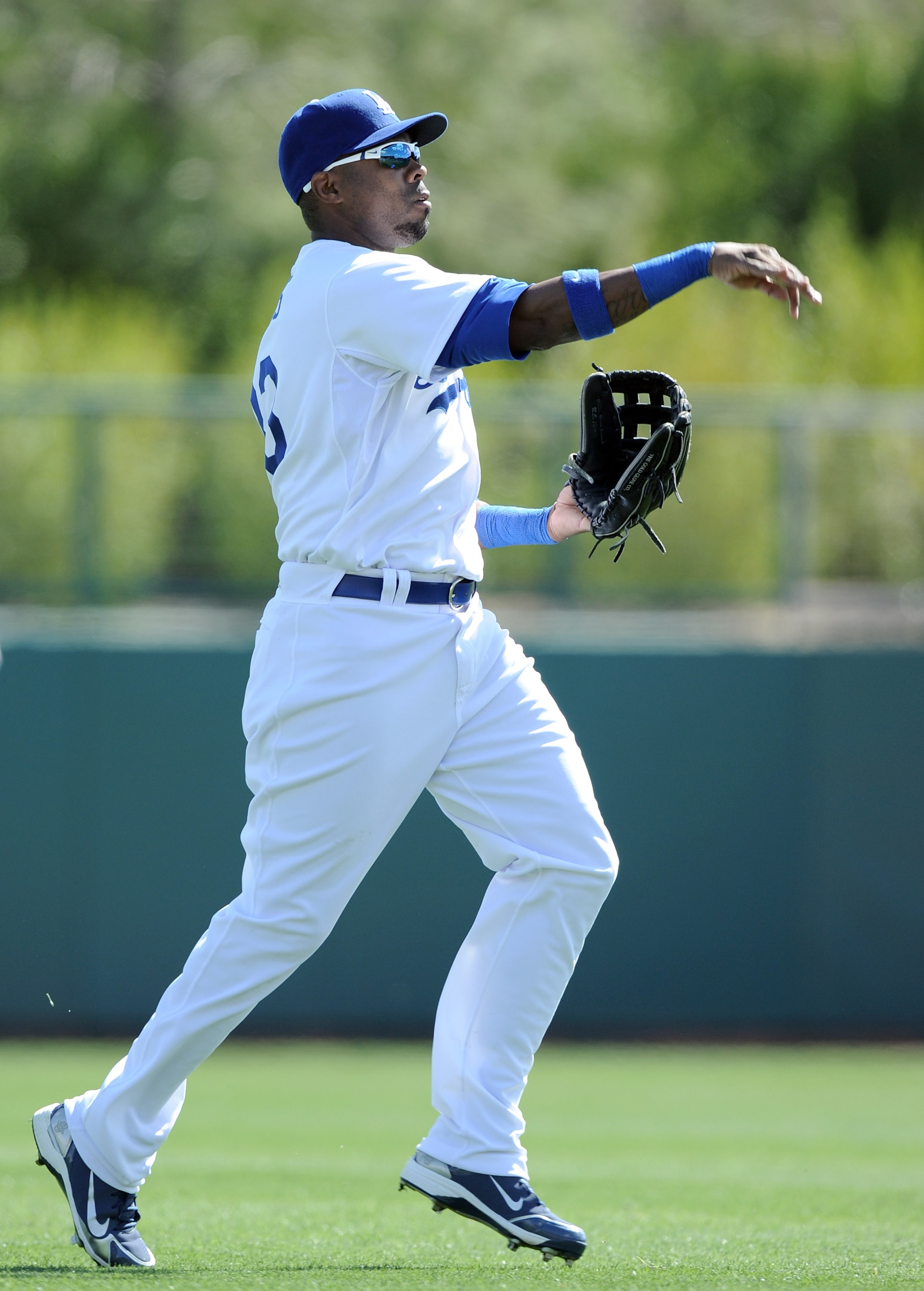 PHOENIX, AZ - FEBRUARY 27: Marcus Thames #33 of the Los Angeles Dodgers plays center field during spring training at Camelback Ranch on February 27, 2011 in Phoenix, Arizona. (Photo by Harry How/Getty Images) PHOENIX, AZ - FEBRUARY 27: Marcus Thames #33 of the Los Angeles Dodgers plays center field during spring training at Camelback Ranch on February 27, 2011 in Phoenix, Arizona. (Photo by Harry How/Getty Images)
