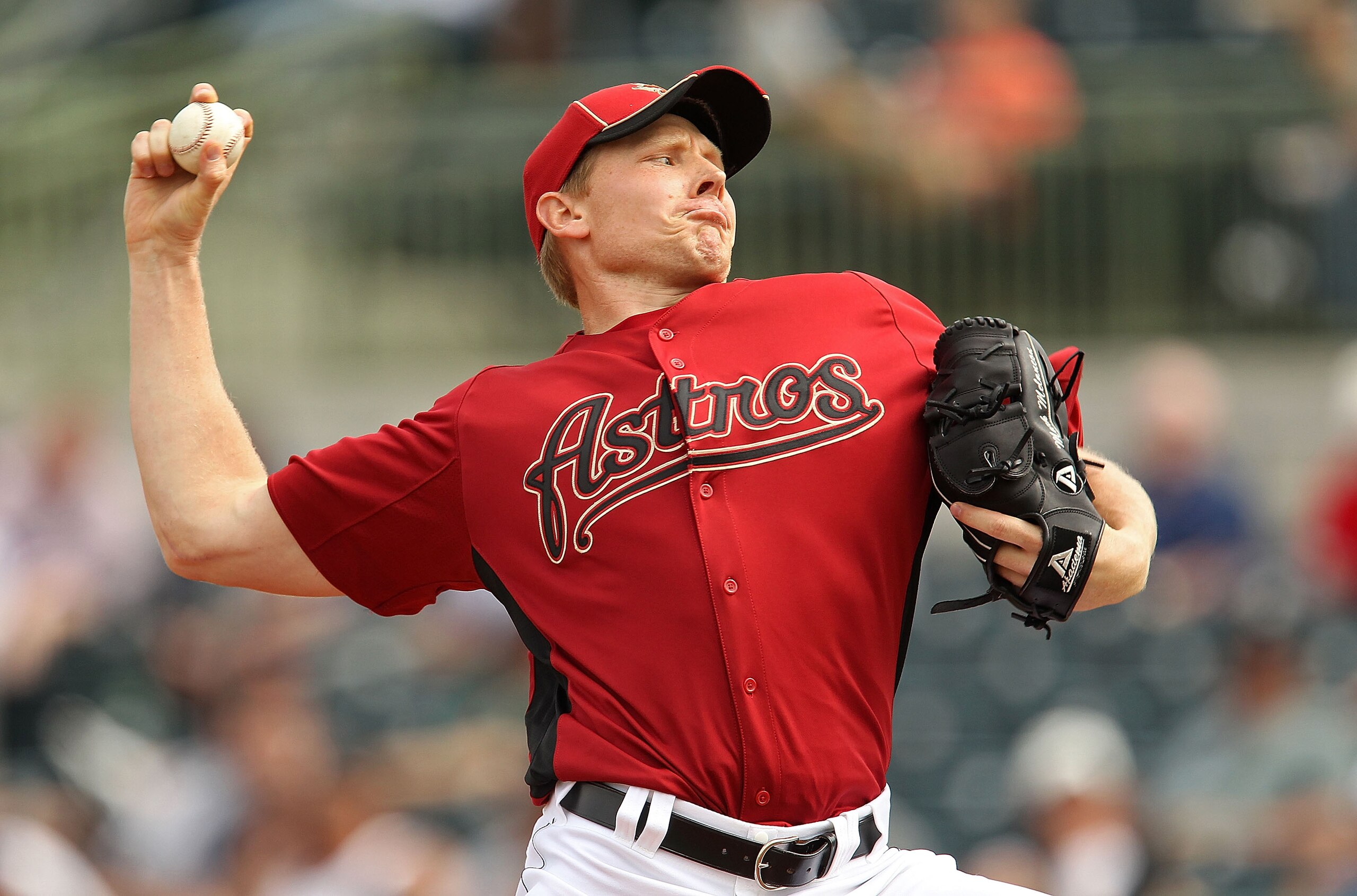 KISSIMMEE, FL - MARCH 01:  Mark Melancon #54 of the Houston Astros pitches during a Spring Training game against the Atlanta Braves at Osceola County Stadium on March 1, 2011 in Kissimmee, Florida.  (Photo by Mike Ehrmann/Getty Images)
