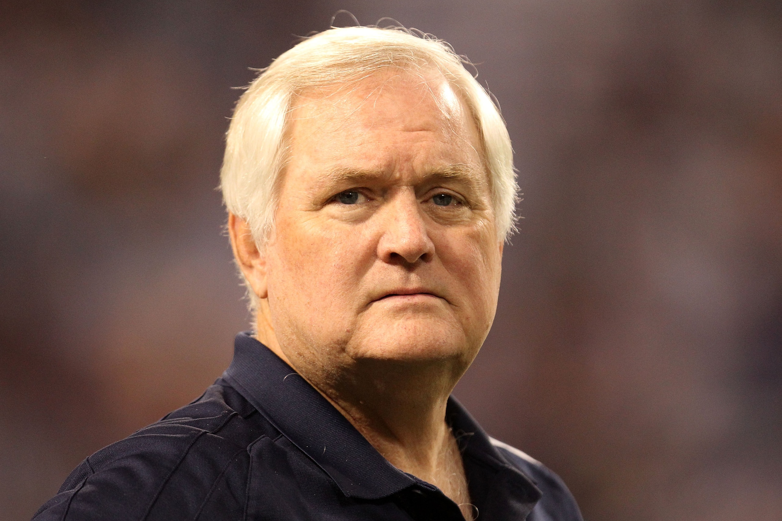 MINNEAPOLIS - JANUARY 17:  Wade Phillps, Head Coach of the Dallas Cowboys, looks on before playing against the Minnesota Vikings aduring the NFC Divisional Playoff Game at Hubert H. Humphrey Metrodome on January 17, 2010 in Minneapolis, Minnesota.  (Photo