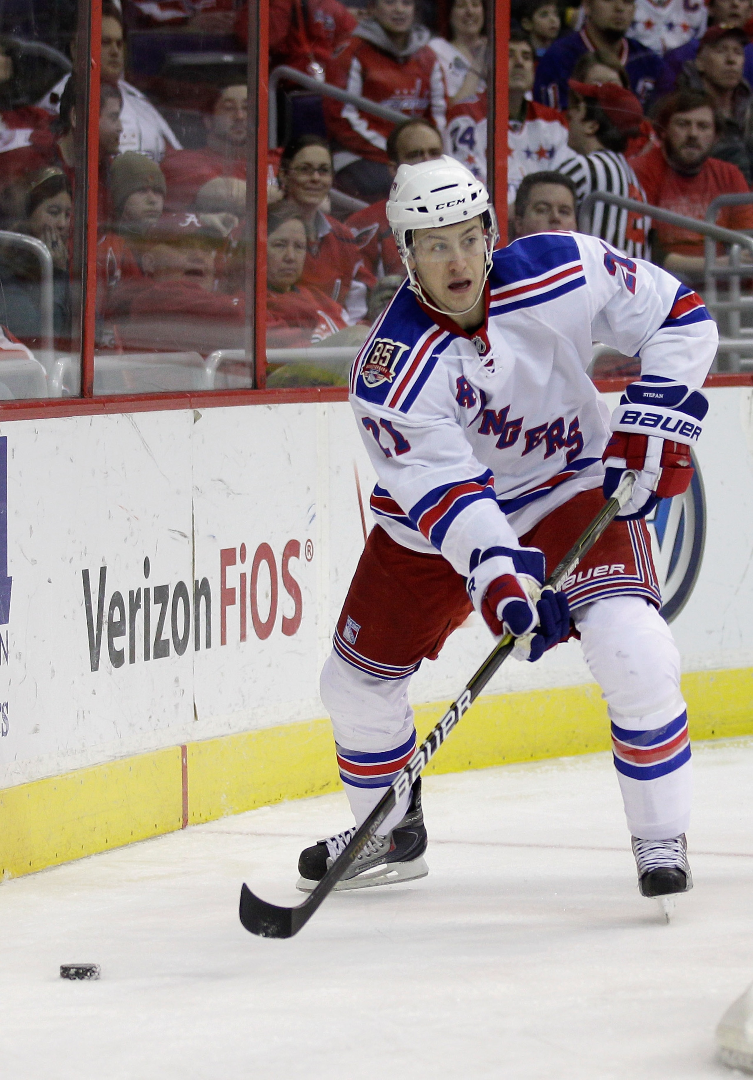 WASHINGTON, DC - FEBRUARY 25: Derek Stepan #21 of the New York Rangers against the  Washington Capitals at the Verizon Center on February 25, 2011 in Washington, DC. The Rangers won 6-0.  (Photo by Rob Carr/Getty Images)