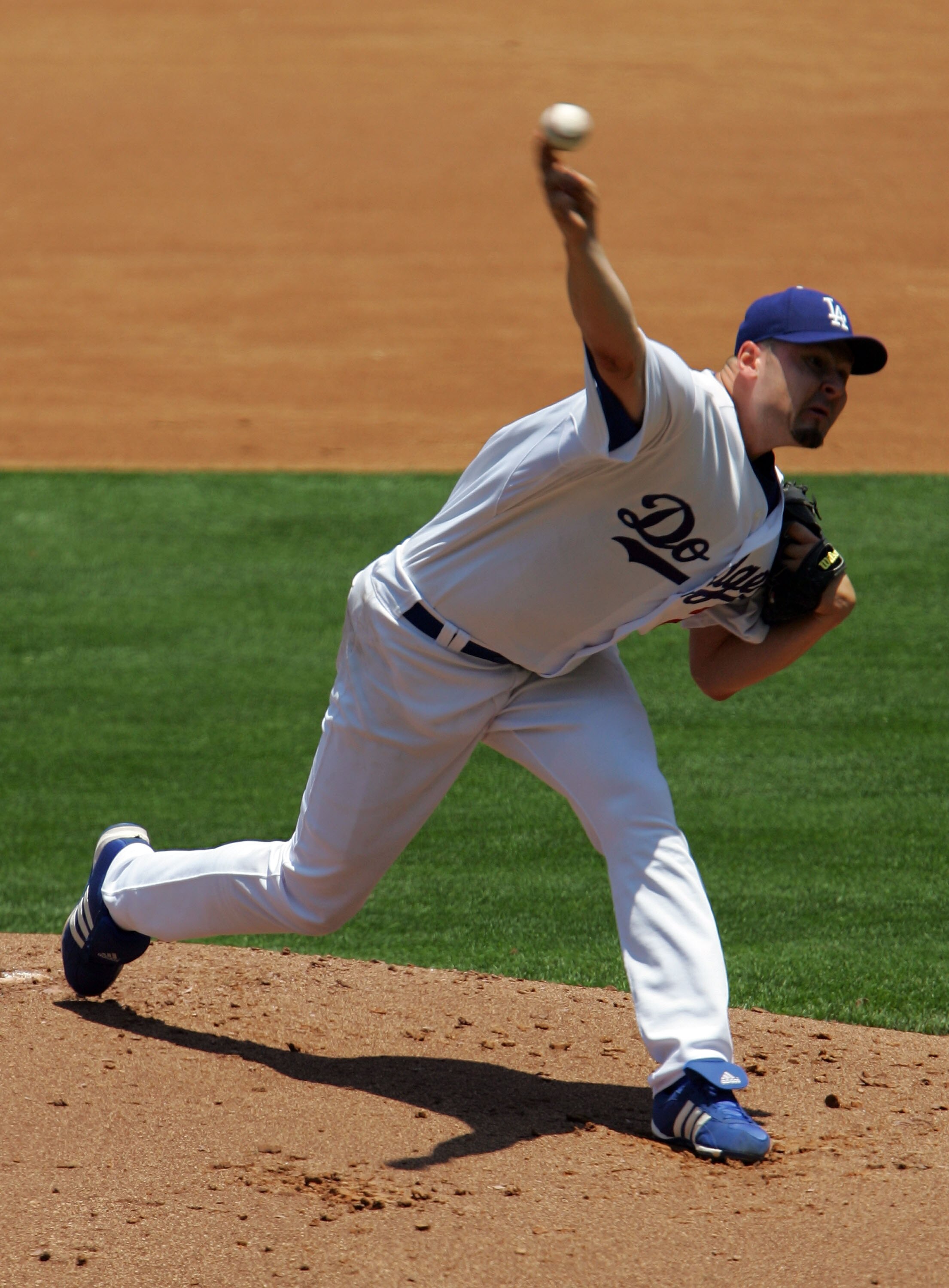 LOS ANGELES, CA - JUNE 16:  Jason Schmidt #29 of the Los Angeles Dodgers throws a pitch in the first inning against the Los Angeles Angels of Anaheim during an interleague game at Dodger Stadium on June 16, 2007 in Los Angeles, California. The Angels defe