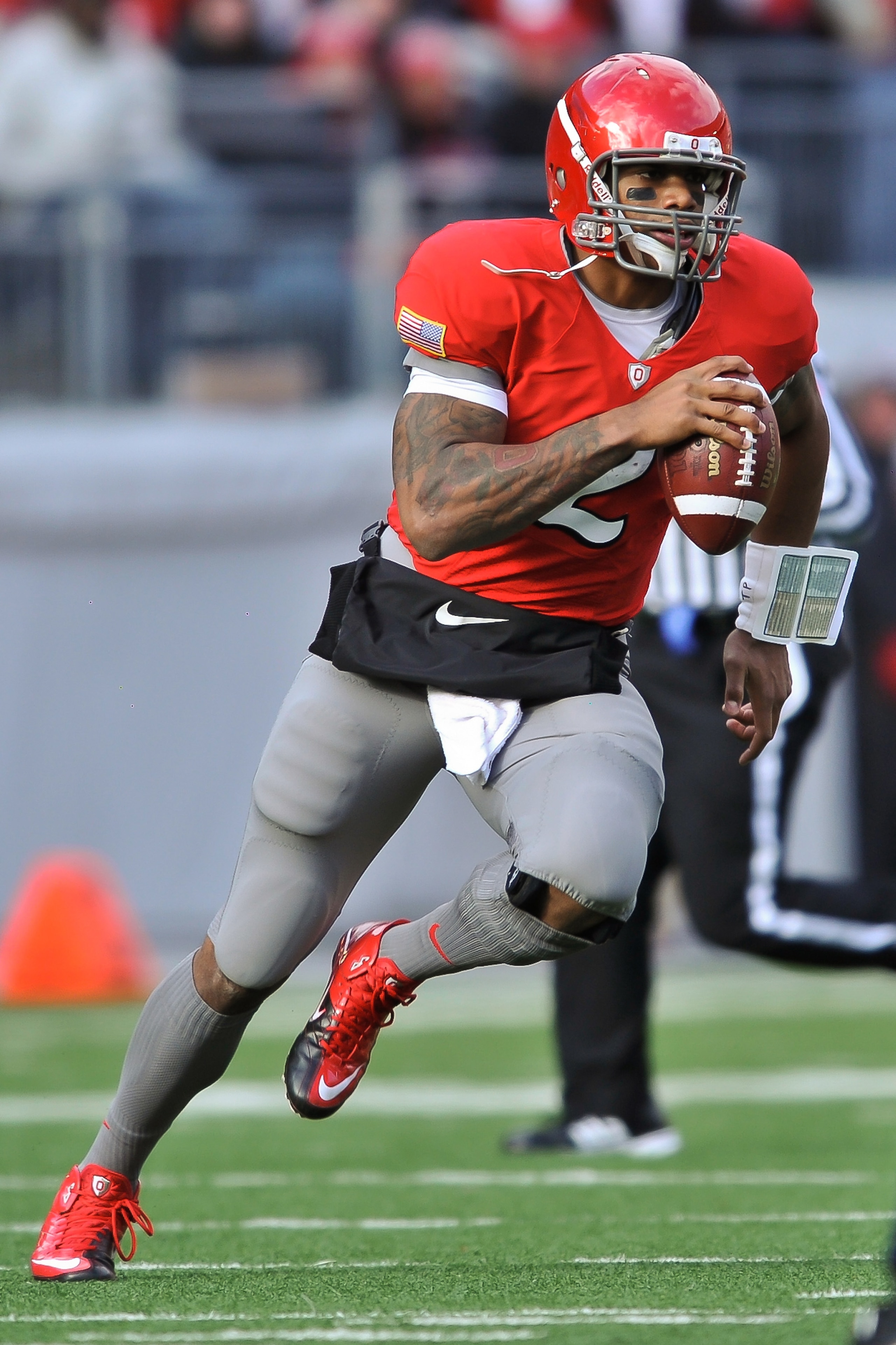 COLUMBUS, OH - NOVEMBER 27:  Quarterback Terrelle Pryor #2 of the Ohio State Buckeyes runs with the ball against the Michigan Wolverines at Ohio Stadium on November 27, 2010 in Columbus, Ohio.  (Photo by Jamie Sabau/Getty Images)