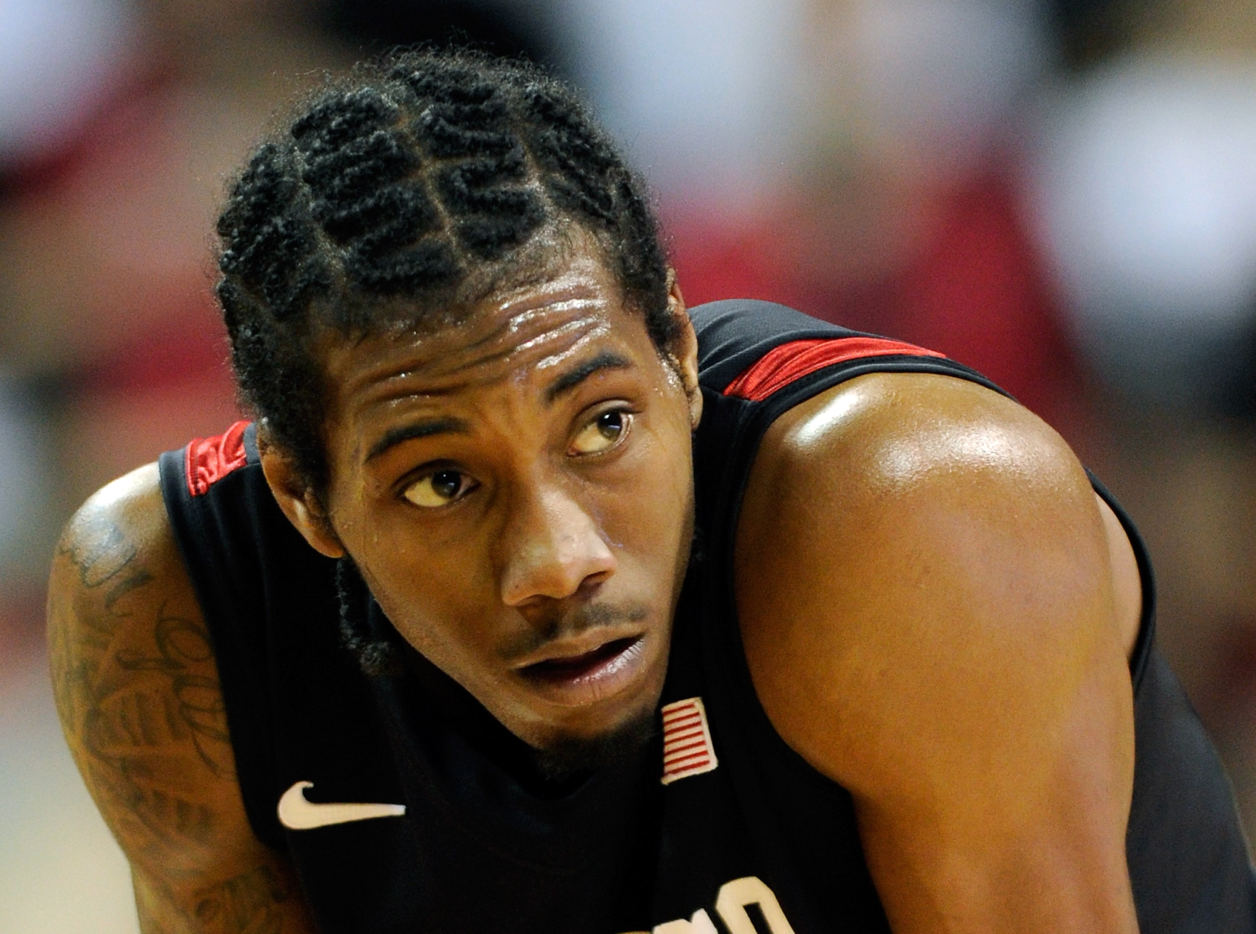 LAS VEGAS, NV - FEBRUARY 12:  Kawhi Leonard #15 of the San Diego State Aztecs waits for a teammate to shoot a free throw during a game against the UNLV Rebels at the Thomas & Mack Center February 12, 2011 in Las Vegas, Nevada. San Diego State won 63-57.