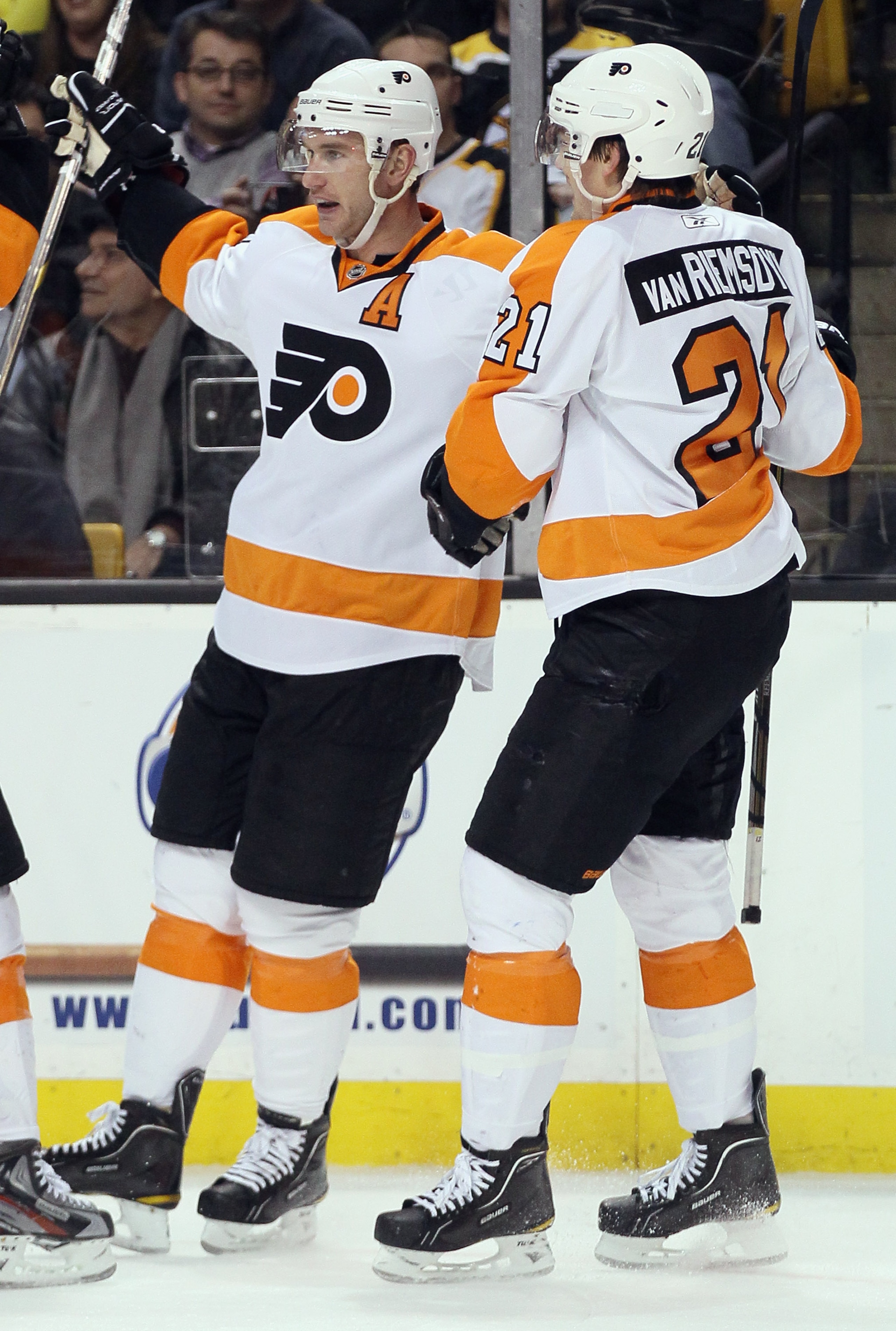 BOSTON, MA - JANUARY 13:  Jeff Carter #17 of the Philadelphia Flyers is congratulated by teammate James van Riemsdyk #21 after Carter scored in the second period against the Boston Bruins on January 13, 2011 at the TD Garden in Boston, Massachusetts.  (Ph