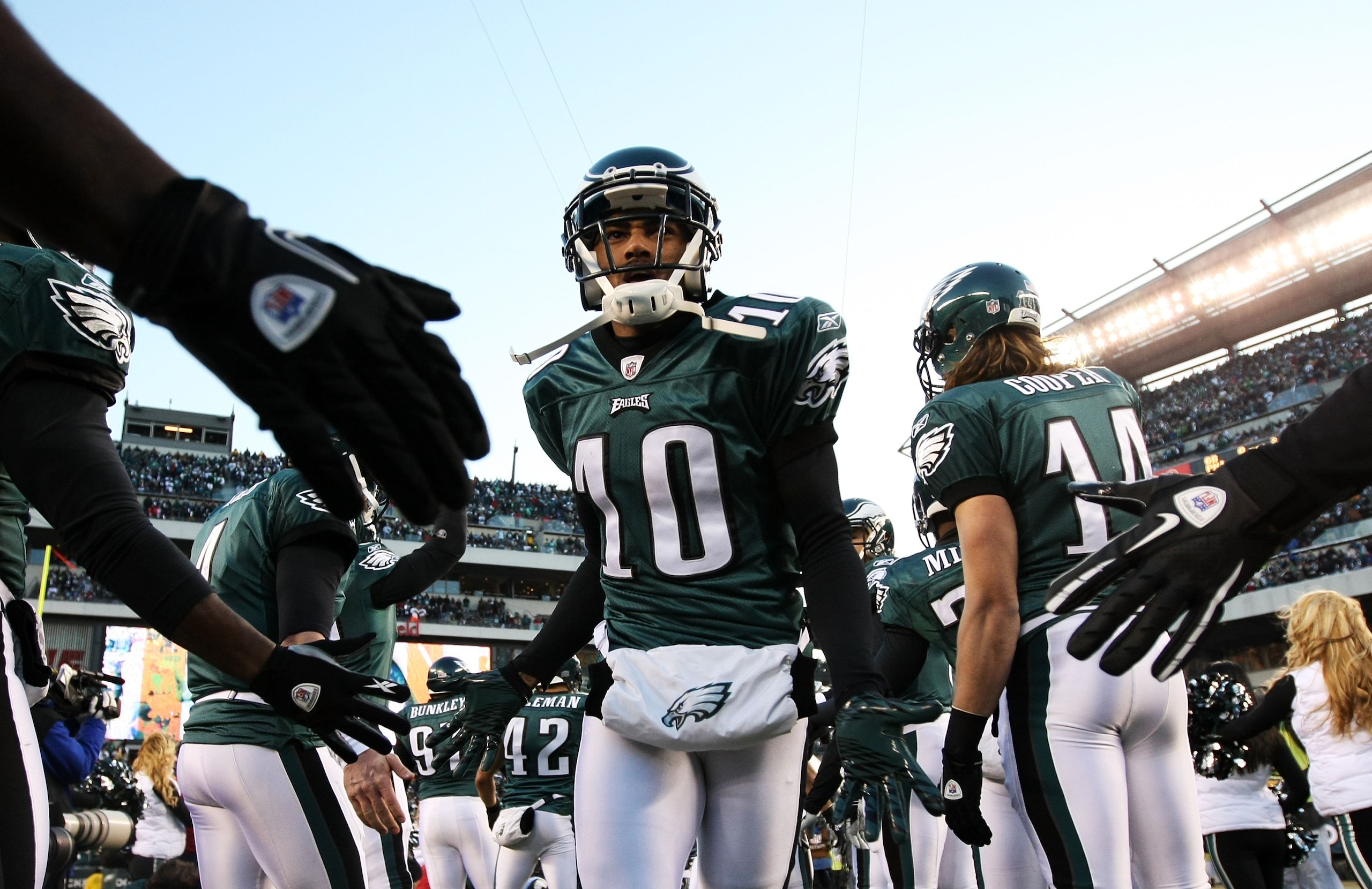 PHILADELPHIA, PA - JANUARY 09: DeSean Jackson #10 of the Philadelphia Eagles takes the field before playing against the Green Bay Packers in the 2011 NFC wild card playoff game at Lincoln Financial Field on January 9, 2011 in Philadelphia, Pennsylvania. PHILADELPHIA, PA - JANUARY 09: DeSean Jackson #10 of the Philadelphia Eagles takes the field before playing against the Green Bay Packers in the 2011 NFC wild card playoff game at Lincoln Financial Field on January 9, 2011 in Philadelphia, Pennsylvania.