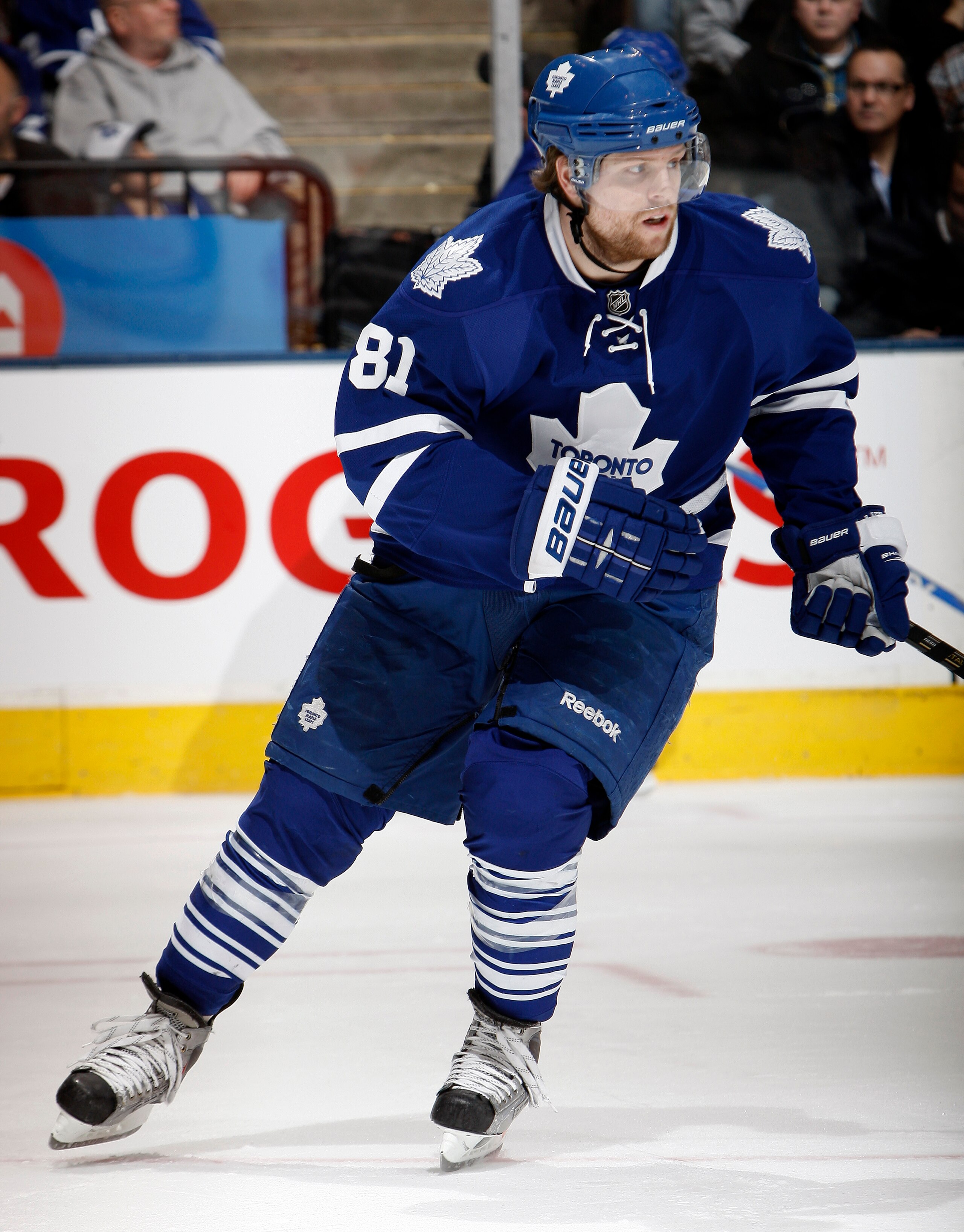 TORONTO, CANADA - FEBRUARY 26: Phil Kessel #81 of the Toronto Maple Leafs skates up the ice during the game against the Pittsburgh Penguins at the Air Canada Centre February 26, 2011 in Toronto, Ontario, Canada. (Photo by Abelimages/Getty Images)