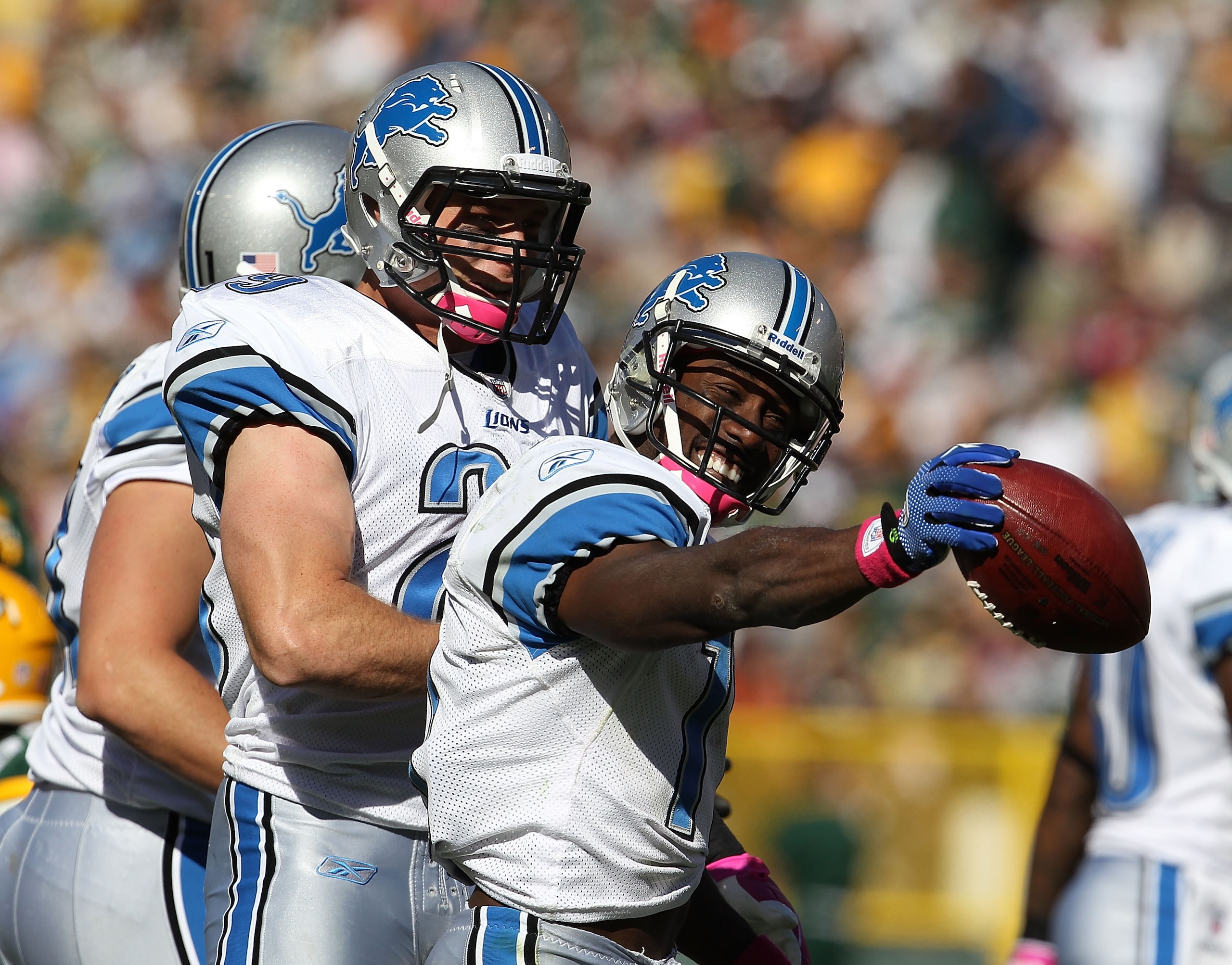 GREEN BAY, WI - OCTOBER 03: Stefan Logan #11 of the Detroit Lions celebrates recovering a fumble against the Green Bay Packers with teammate John Wendling #29 at Lambeau Field on October 3, 2010 in Green Bay, Wisconsin. The Packers defeated the Lions 28-2 GREEN BAY, WI - OCTOBER 03: Stefan Logan #11 of the Detroit Lions celebrates recovering a fumble against the Green Bay Packers with teammate John Wendling #29 at Lambeau Field on October 3, 2010 in Green Bay, Wisconsin. The Packers defeated the Lions 28-2