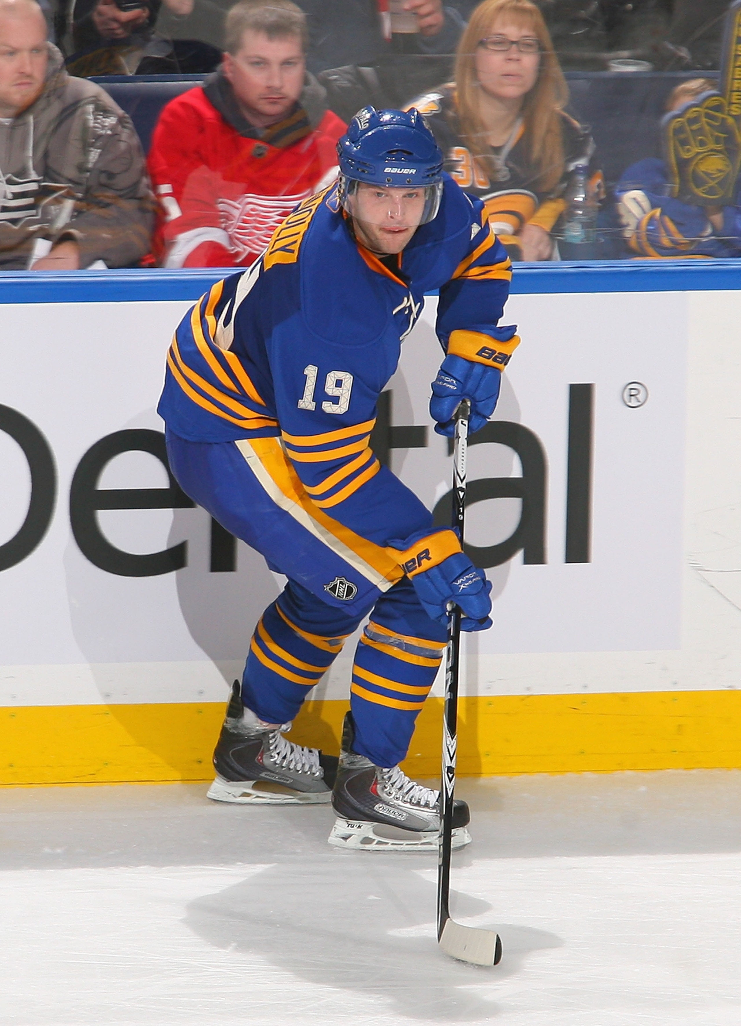 BUFFALO, NY - FEBRUARY 26: Tim Connolly #19 of the Buffalo Sabres skates against the Detroit Red Wings at HSBC Arena on February 26, 2011 in Buffalo, New York. Detroit won 3-2 in a shootout.  (Photo by Rick Stewart/Getty Images)