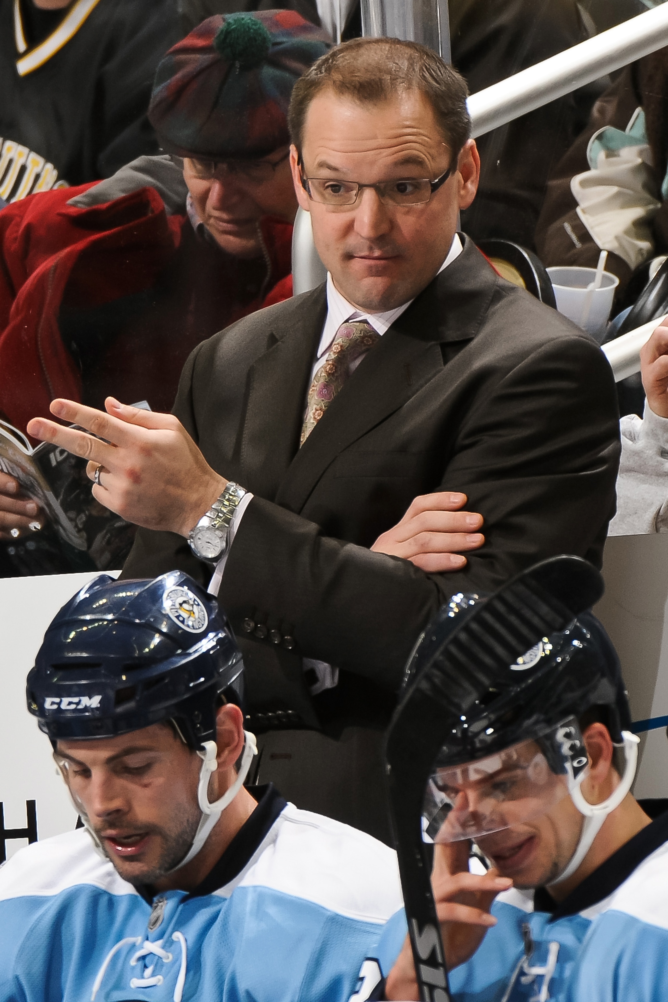 PITTSBURGH, PA - JANUARY 08: Head Coach Dan Bylsma of the Pittsburgh Penguins watches his team play the Minnesota Wild on January 8, 2011 at CONSOL Energy Center in Pittsburgh, Pennsylvania. (Photo by Jamie Sabau/Getty Images) PITTSBURGH, PA - JANUARY 08: Head Coach Dan Bylsma of the Pittsburgh Penguins watches his team play the Minnesota Wild on January 8, 2011 at CONSOL Energy Center in Pittsburgh, Pennsylvania. (Photo by Jamie Sabau/Getty Images)