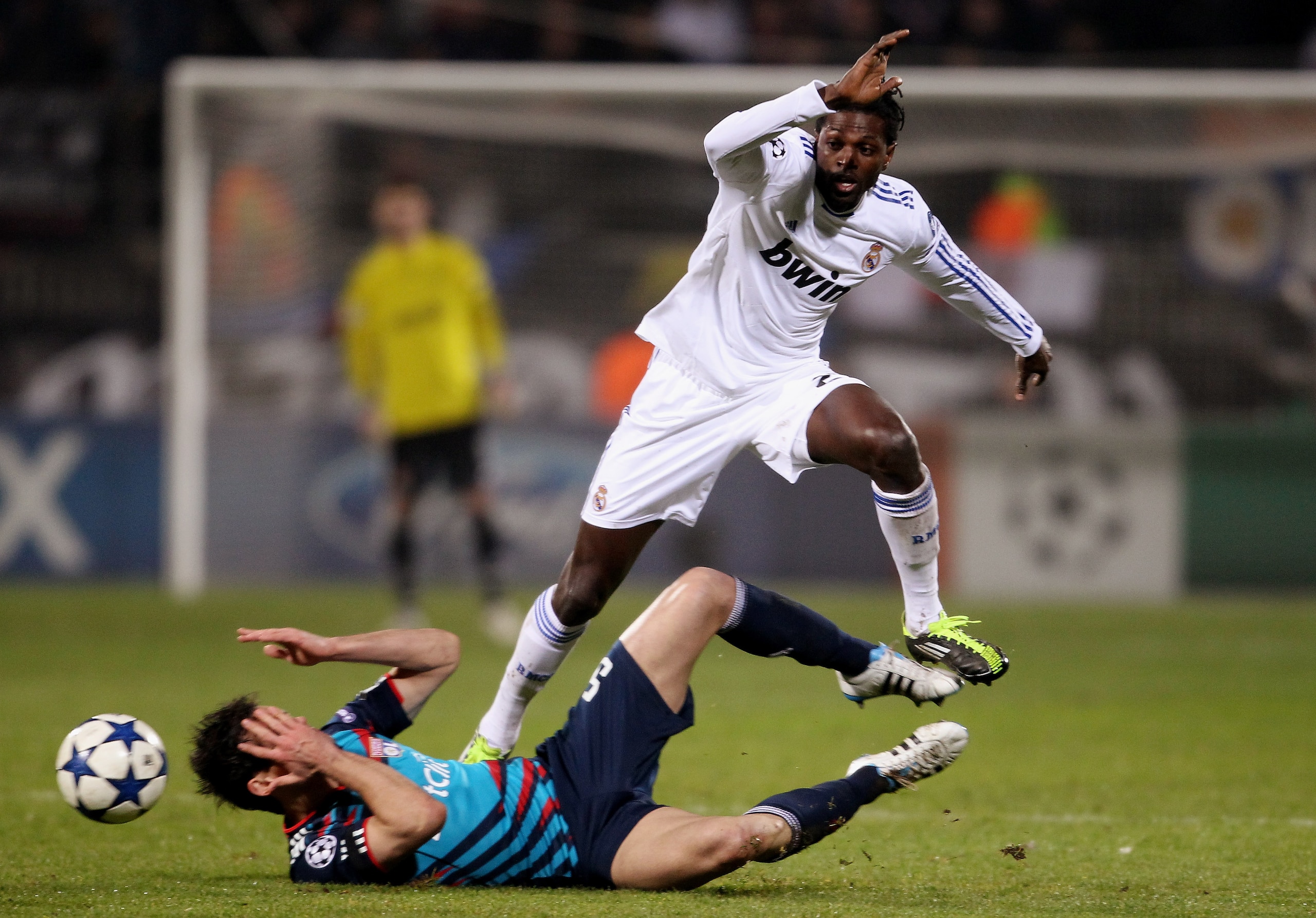 LYON, FRANCE - FEBRUARY 22:  Emmanuel Adebayor of Real Madrid in action during the Champions League match between Lyon and Real Madrid at Stade Gerland on February 22, 2011 in Lyon, France.  (Photo by Scott Heavey/Getty Images)