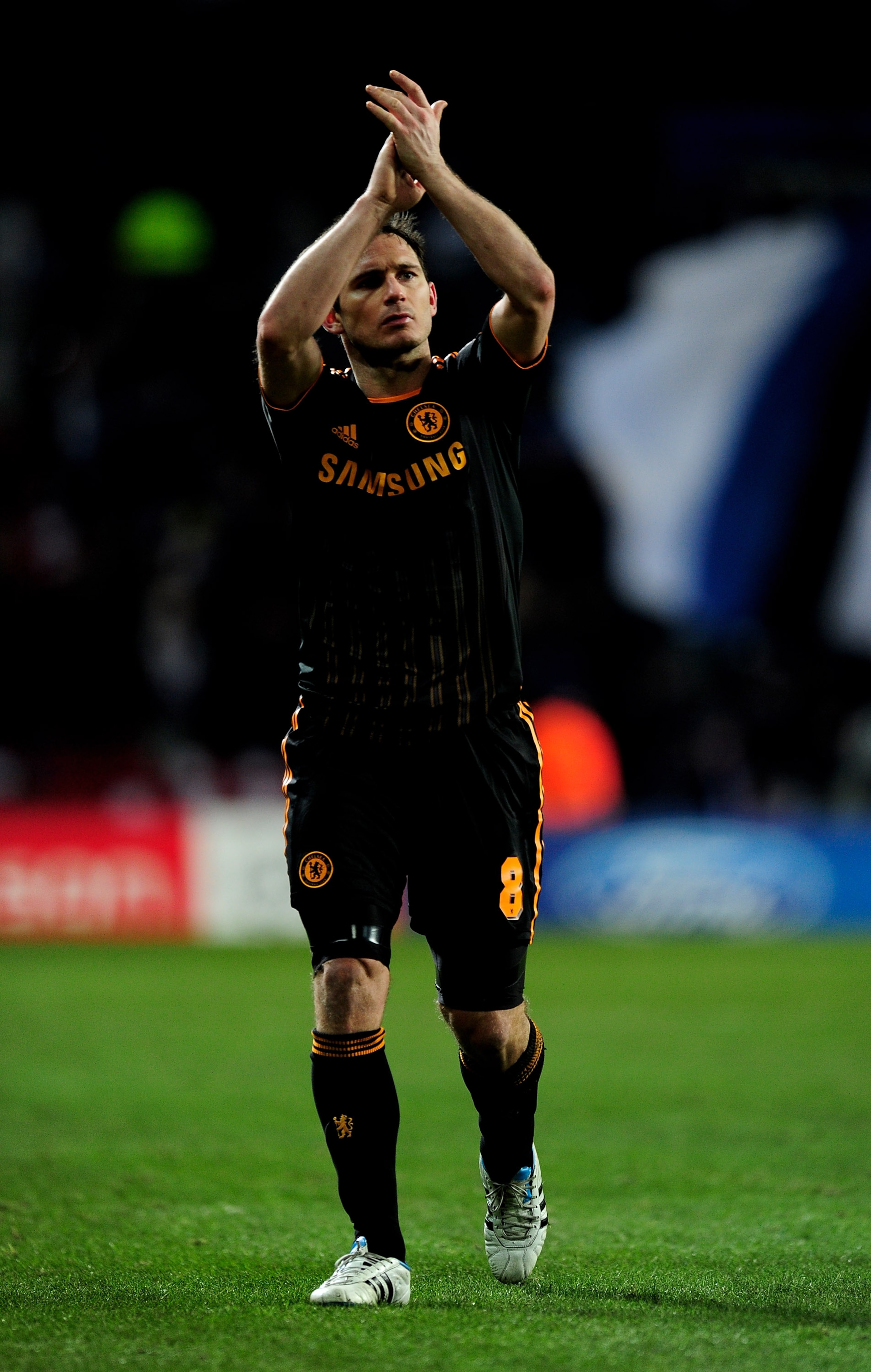 COPENHAGEN, DENMARK - FEBRUARY 22:  Frank Lampard of Chelsea celebrates at the end of the UEFA Champions League round of 16 first leg match between FC Copenhagen and Chelsea at Parken Stadium on February 22, 2011 in Copenhagen, Denmark.  (Photo by Jamie M