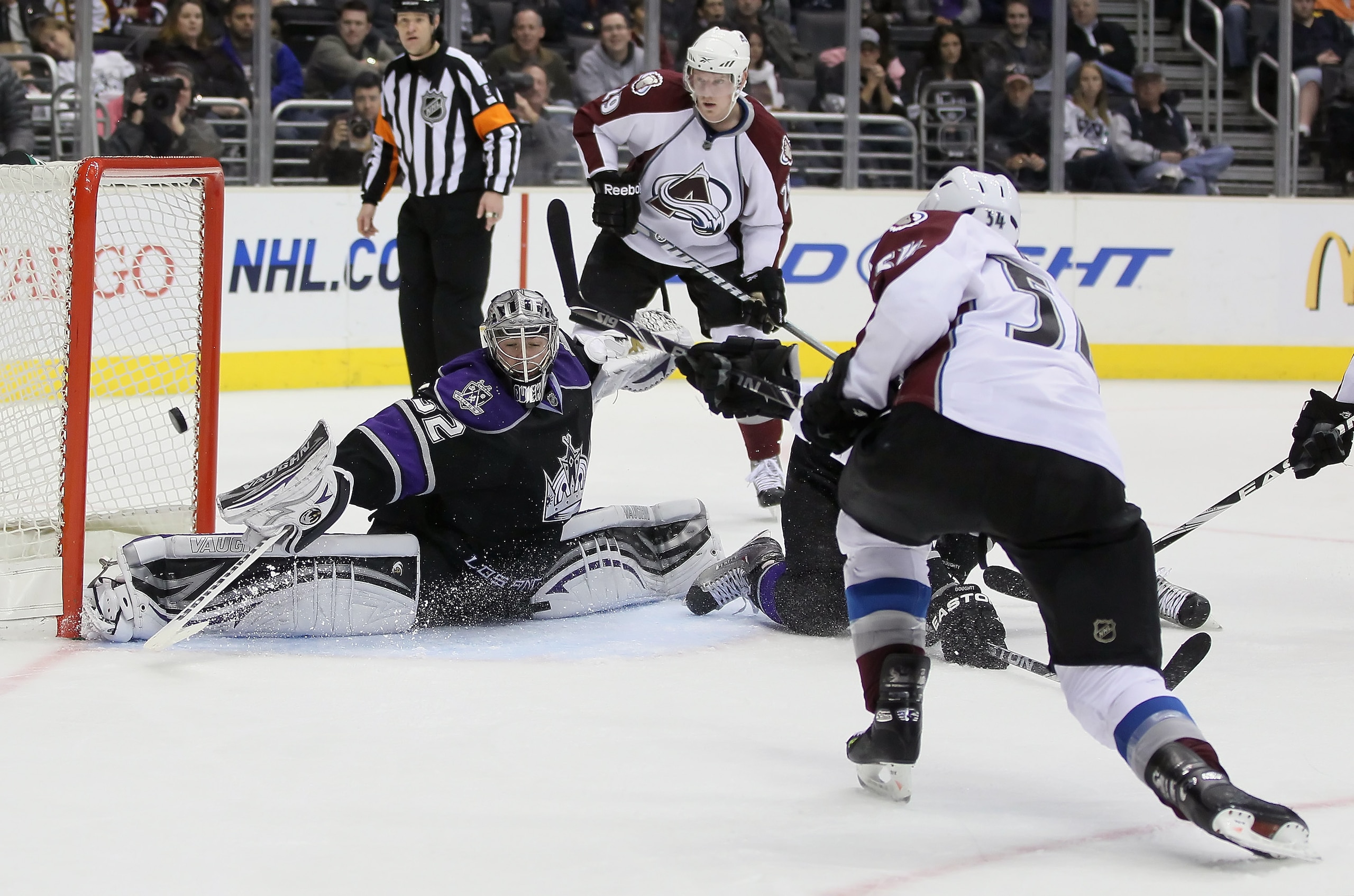 LOS ANGELES, CA - FEBRUARY 26:  David Jones #54 of the Colorado Avalanche shoots the puck past goaltender Jonathan Quick #32 of Los Angeles Kings for a goal in the third period at Staples Center on February 26, 2011 in Los Angeles, California. The Kings d