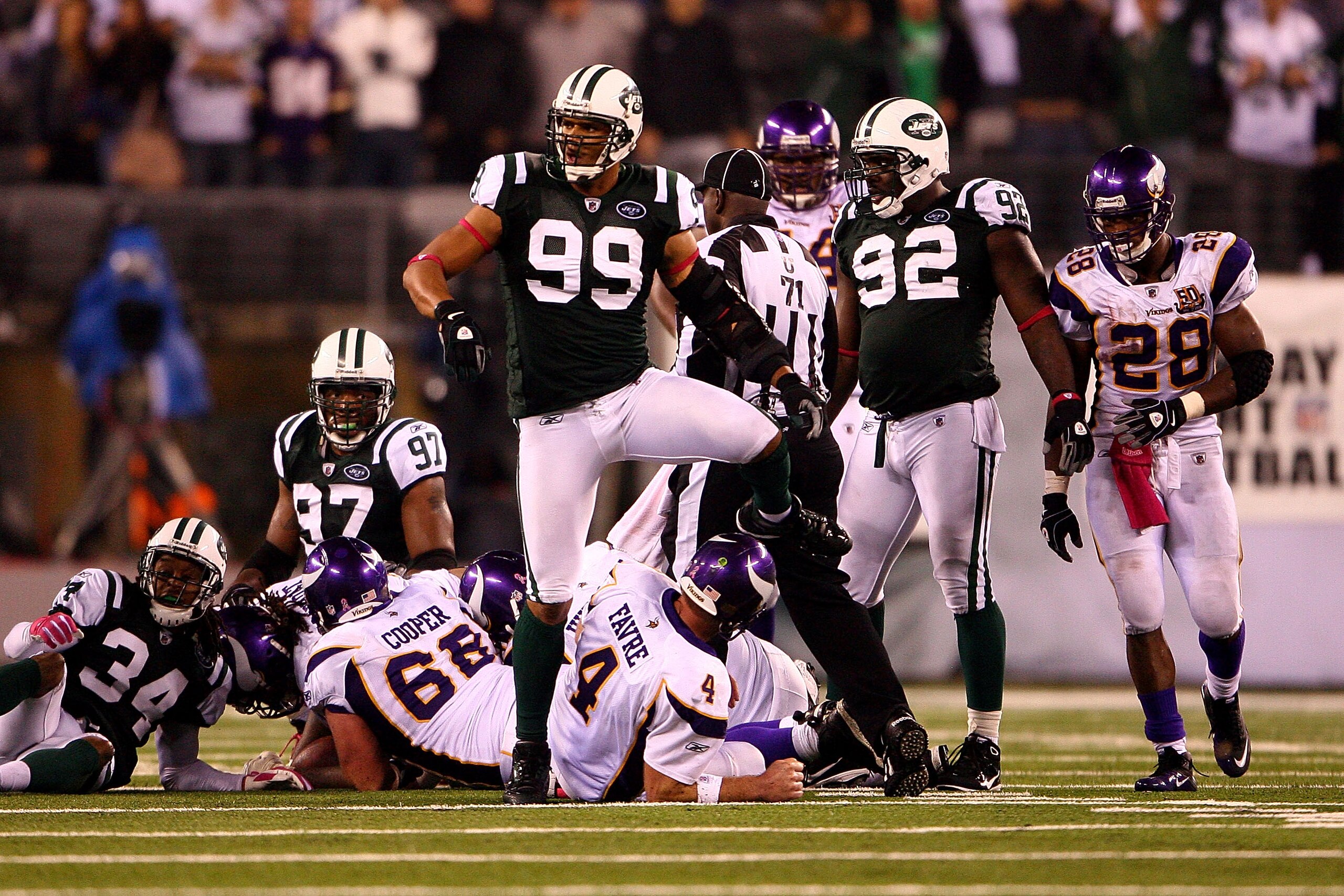 EAST RUTHERFORD, NJ - OCTOBER 11:  Jason Taylor #99 of the New York Jets reacts after he sacked Brett Favre #4 of the Minnesota Vikings at New Meadowlands Stadium on October 11, 2010 in East Rutherford, New Jersey.  (Photo by Andrew Burton/Getty Images)