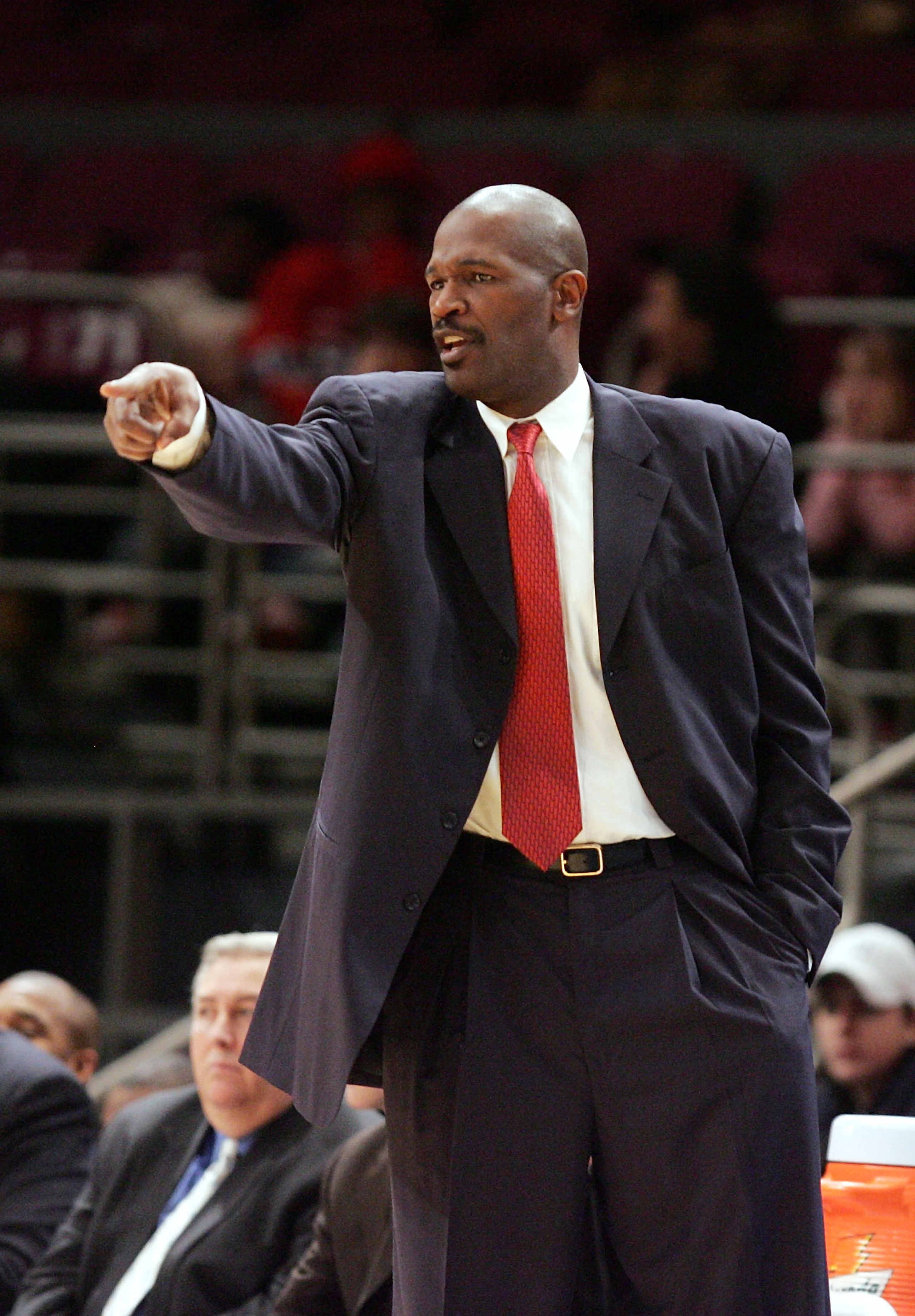 NEW YORK - JANUARY 23:  New coach Herb Williams of the New York Knicks calls out to his team as they play the Milwaukee Bucks on January 23, 2005 at Madison Square Garden in New York City. The Bucks defeated the Knicks 101-96.  NOTE TO USER: User expressl