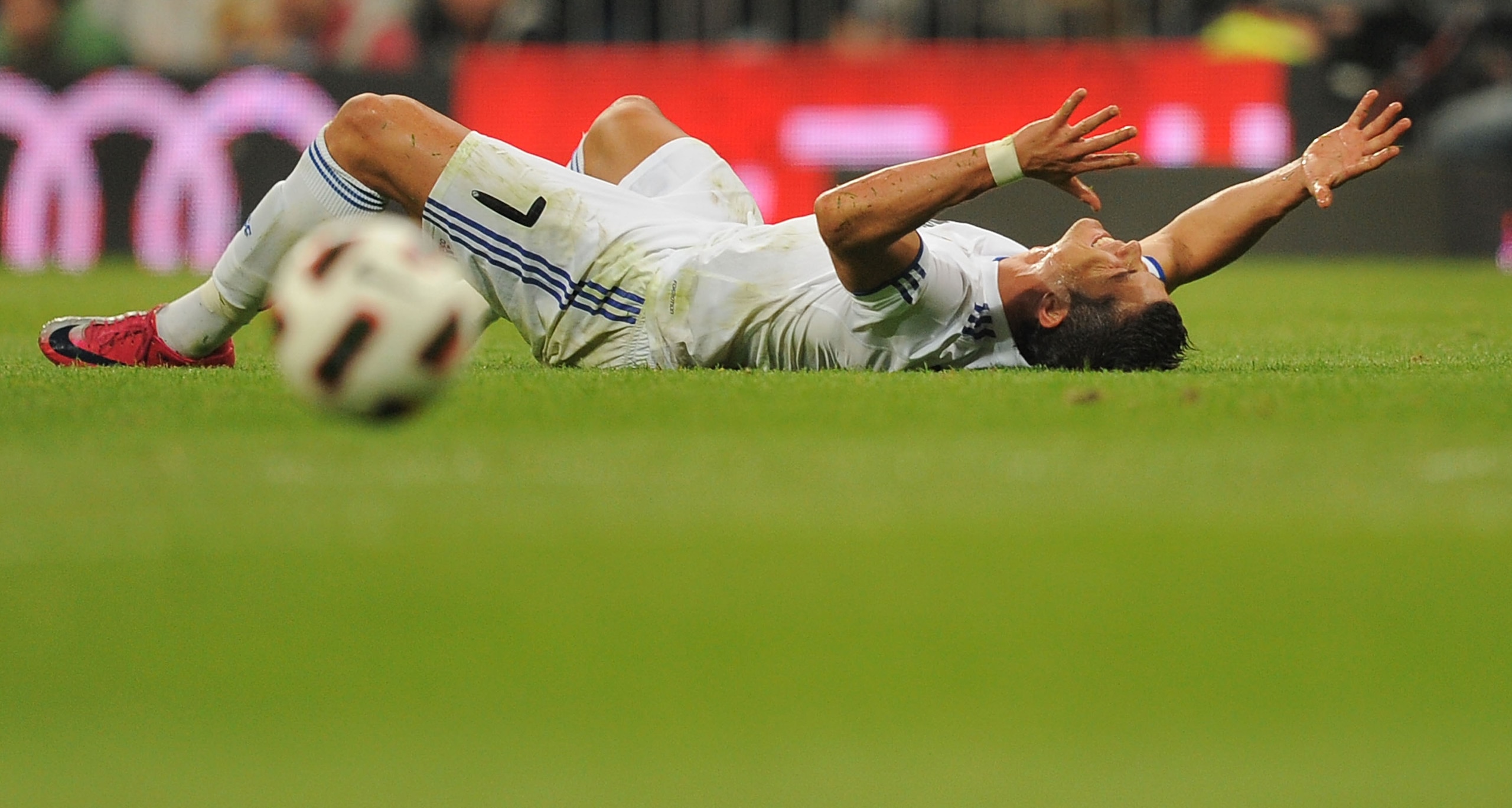 MADRID, SPAIN - OCTOBER 23:  Cristiano Ronaldo of Real Madrid reacts during the La Liga match between Real Madrid and Racing Santander at Estadio Santiago Bernabeu on October 23, 2010 in Madrid, Spain.  (Photo by Denis Doyle/Getty Images)