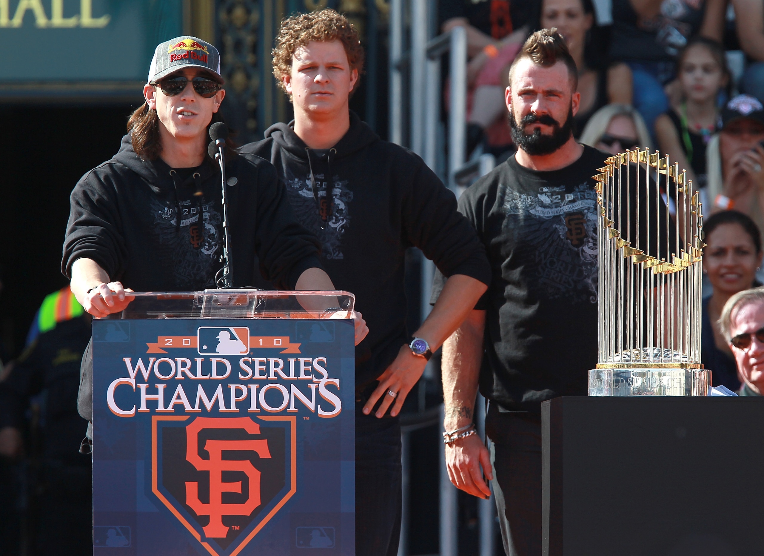 SAN FRANCISCO - NOVEMBER 03: (L-R) San Francisco Giants pitchers Tim Lincecum, Matt Cain and Brian Wilson speak to fans outside San Francisco city hall during the Giants' victory parade and celebration on November 3, 2010 in San Francisco, California. Th SAN FRANCISCO - NOVEMBER 03: (L-R) San Francisco Giants pitchers Tim Lincecum, Matt Cain and Brian Wilson speak to fans outside San Francisco city hall during the Giants' victory parade and celebration on November 3, 2010 in San Francisco, California. Th