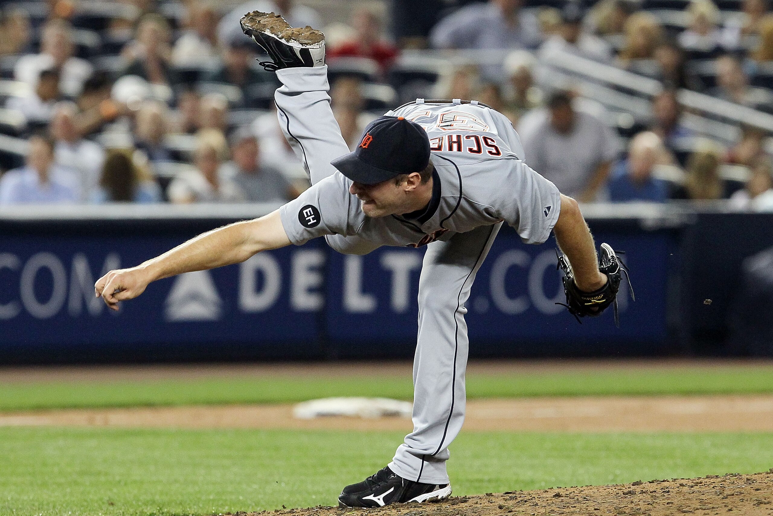 NEW YORK - AUGUST 16: Max Scherzer #37 of the Detroit Tigers delivers a pitch against the New York Yankees on August 16, 2010 at Yankee Stadium in the Bronx borough of New York City. (Photo by Jim McIsaac/Getty Images) NEW YORK - AUGUST 16: Max Scherzer #37 of the Detroit Tigers delivers a pitch against the New York Yankees on August 16, 2010 at Yankee Stadium in the Bronx borough of New York City. (Photo by Jim McIsaac/Getty Images)