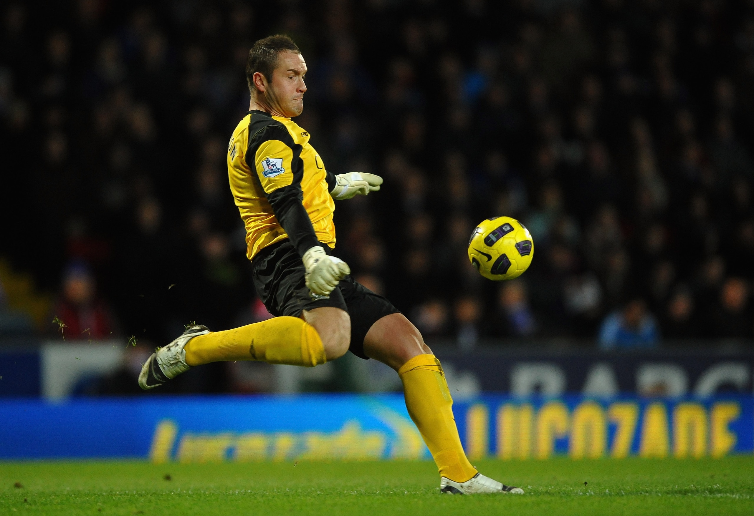 BLACKBURN, ENGLAND - FEBRUARY 02:  Paul Robinson of Blackburn Rovers in action during the Barclays Premier League match between Blackburn Rovers and Tottenham Hotspur at Ewood Park on February 2, 2011 in Blackburn, England.  (Photo by Laurence Griffiths/G