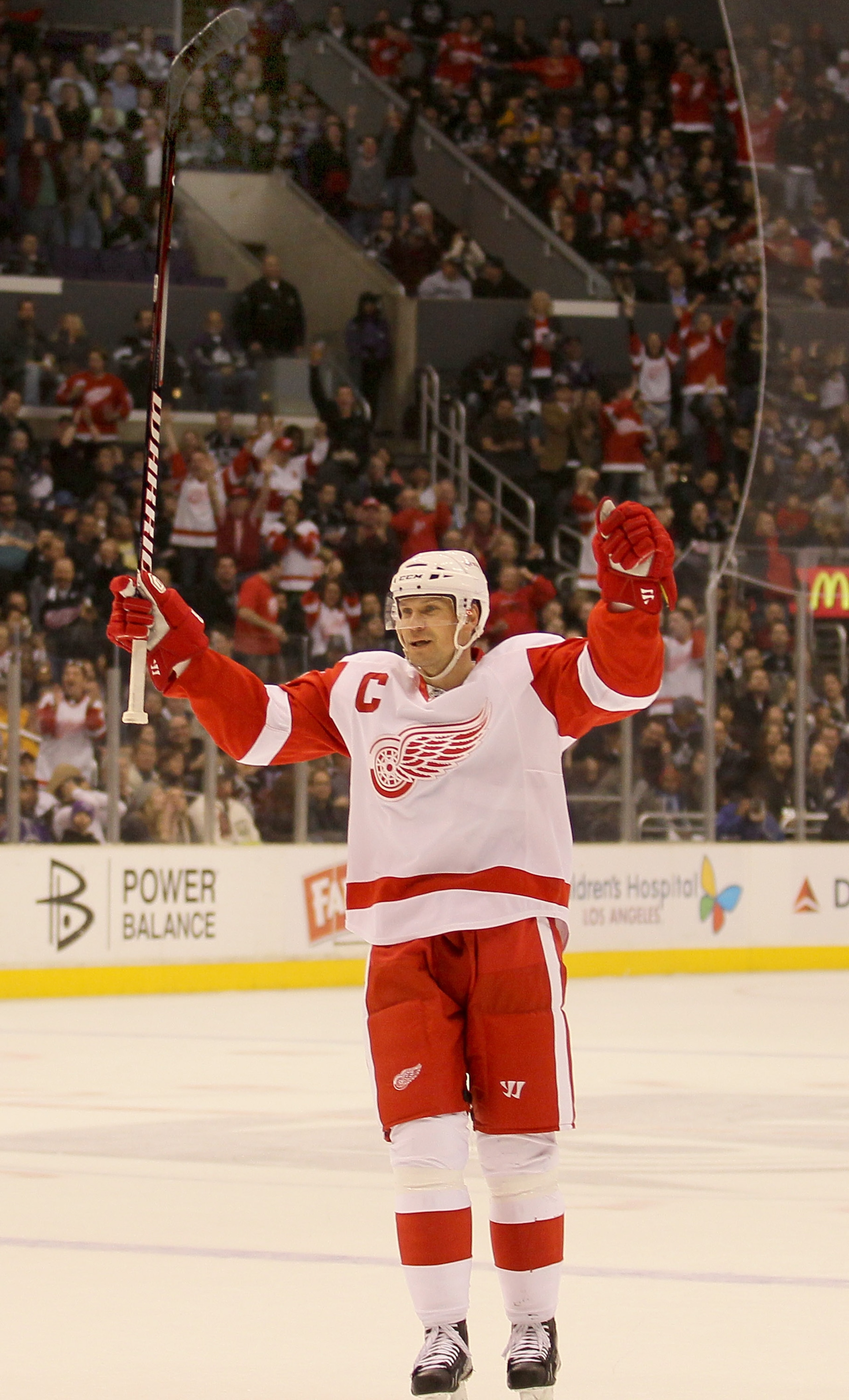 LOS ANGELES, CA - FEBRUARY 28: Nicklas Lidstrom #5 of the Detroit Red Wings celebrates after scoring a power play goal in the first period against the Los Angeles Kings at Staples Center on February 28, 2011 in Los Angeles, California.   (Photo by Stephen