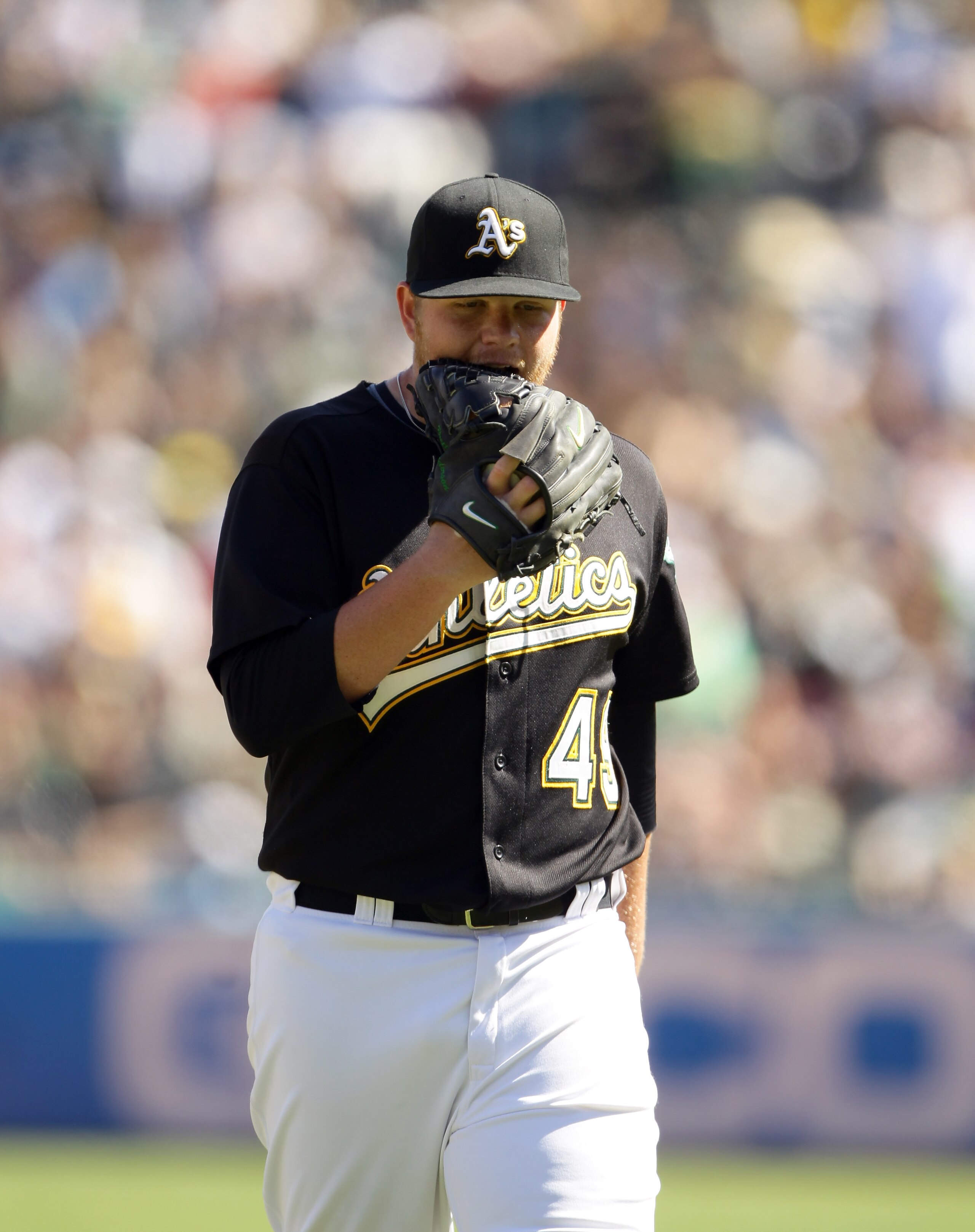 OAKLAND, CA - SEPTEMBER 22:  Brett Anderson #49 of the Oakland Athletics leaves the game after giving up a run in the seventh inning to the Chicago White Sox at the Oakland-Alameda County Coliseum on September 22, 2010 in Oakland, California.  (Photo by E