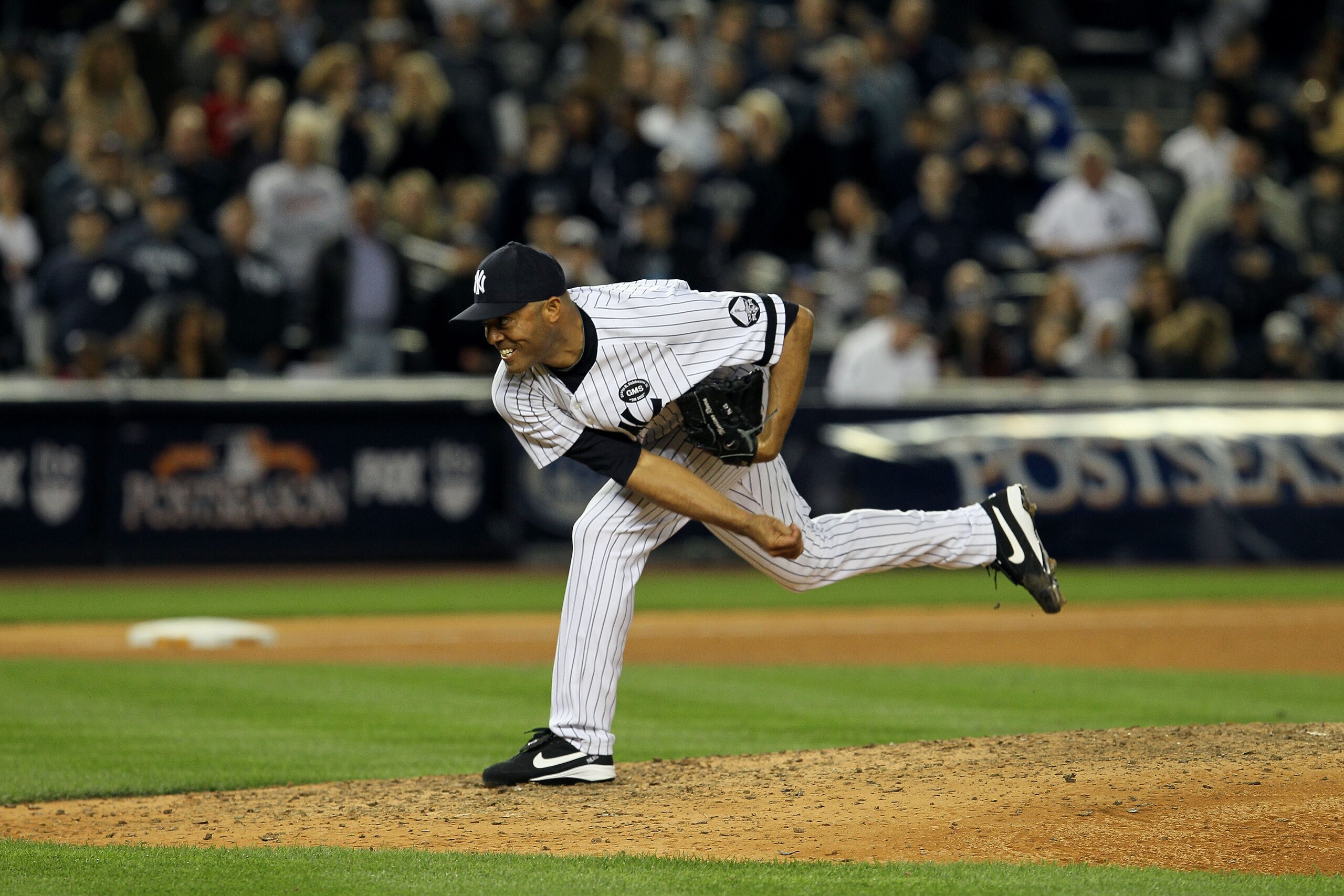 NEW YORK - OCTOBER 09:  Mariano Rivera #42 of the New York Yankees throws a pitch against the Minnesota Twins during Game Three of the ALDS part of the 2010 MLB Playoffs at Yankee Stadium on October 9, 2010 in the Bronx borough of New York City.  (Photo b