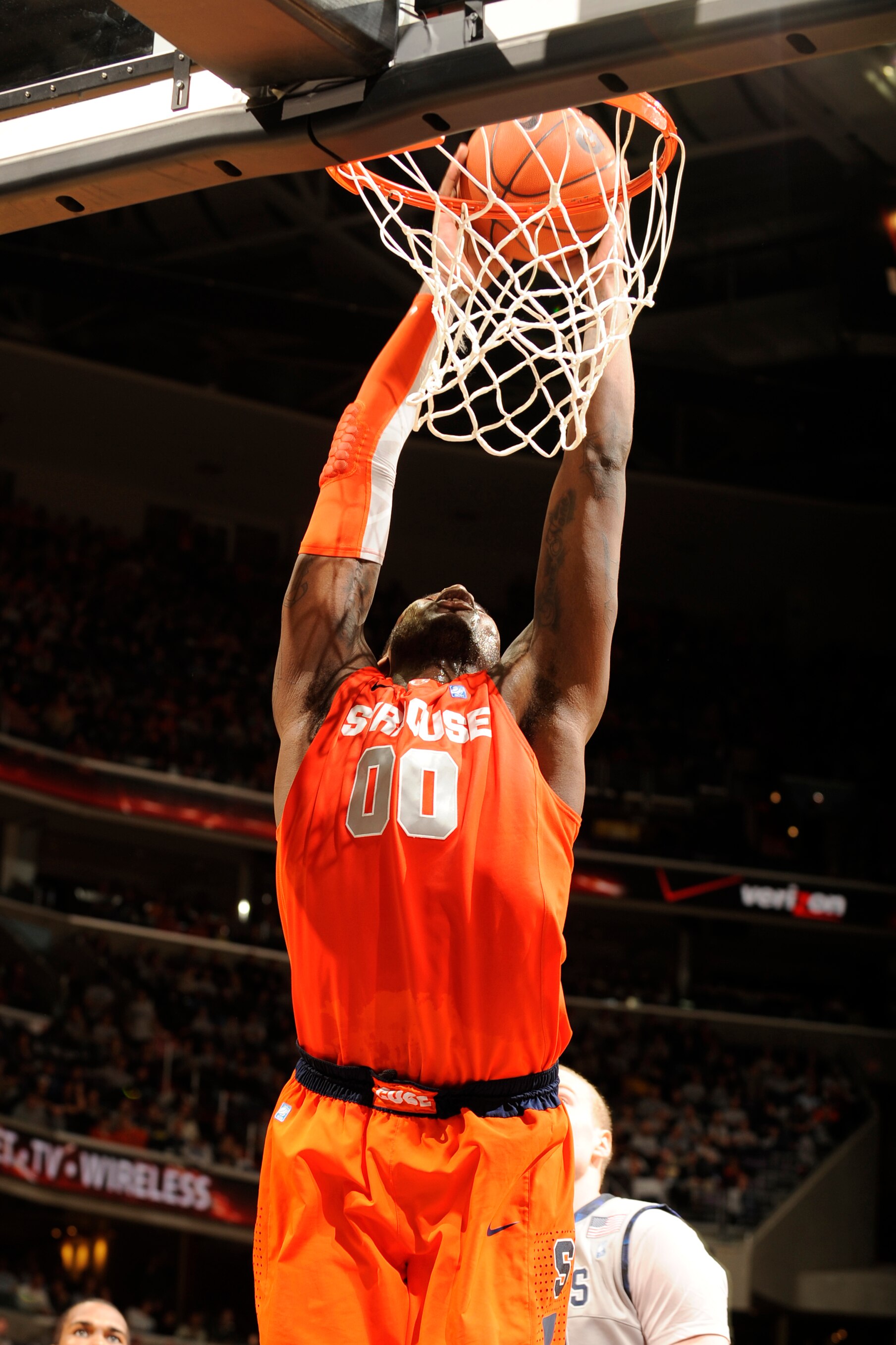 WASHINGTON, DC - FEBRUARY 26:  Rick Jackson #0 of the Syracuse Orange makes a jam during a college basketball game against the Georgetown Hoyas on February 26, 2011 at the Verizon Center in Washington, DC  The Orange 58-51.  (Photo by Mitchell Layton/Gett
