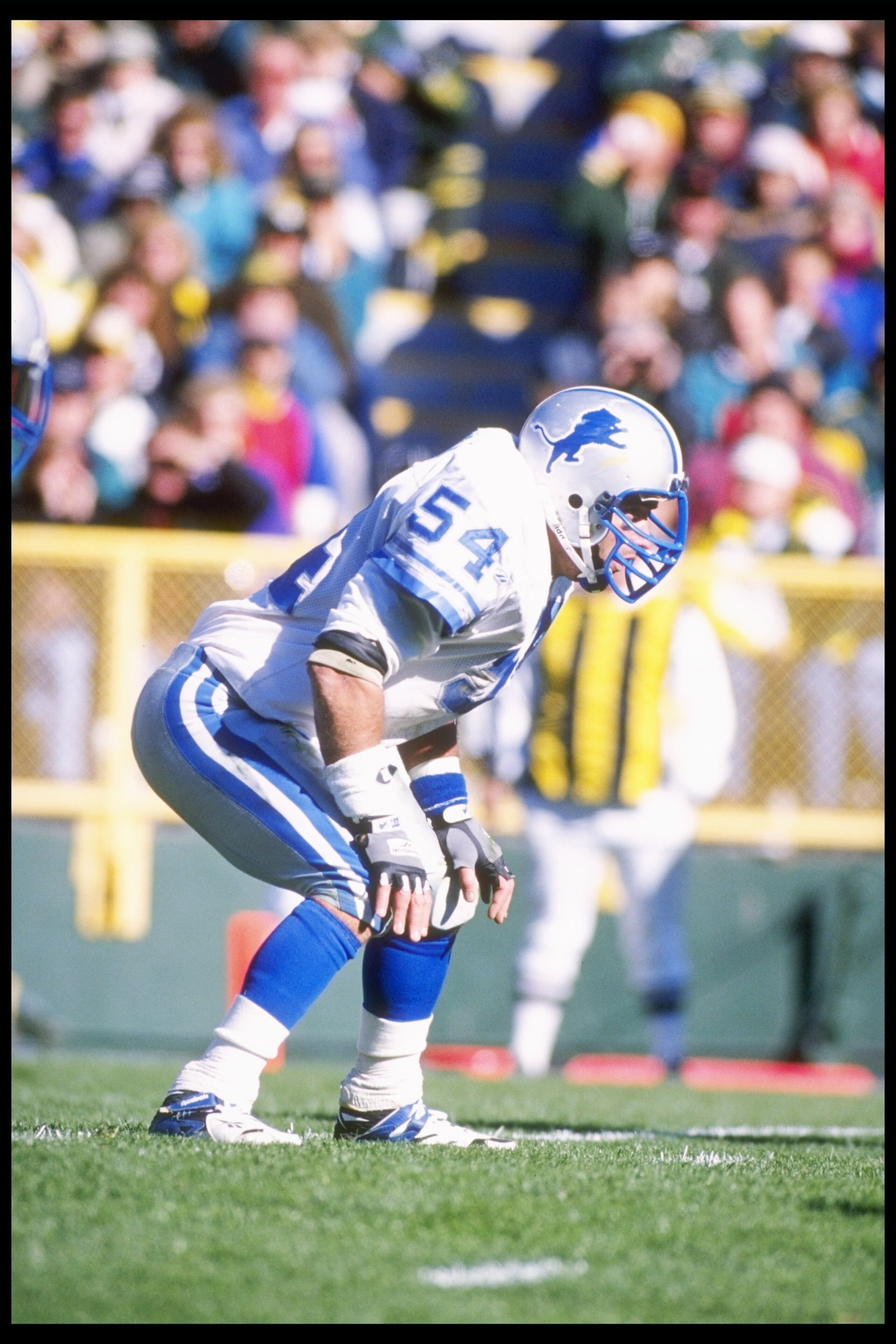 15 Oct 1995:  Linebacker Chris Spielman of the Detroit Lions watches the action during a game against the Green Bay Packers at Lambeau Field in Green Bay, Wisconsin.  The Packers won the game 30-21. Mandatory Credit: Jonathan Daniel  /Allsport