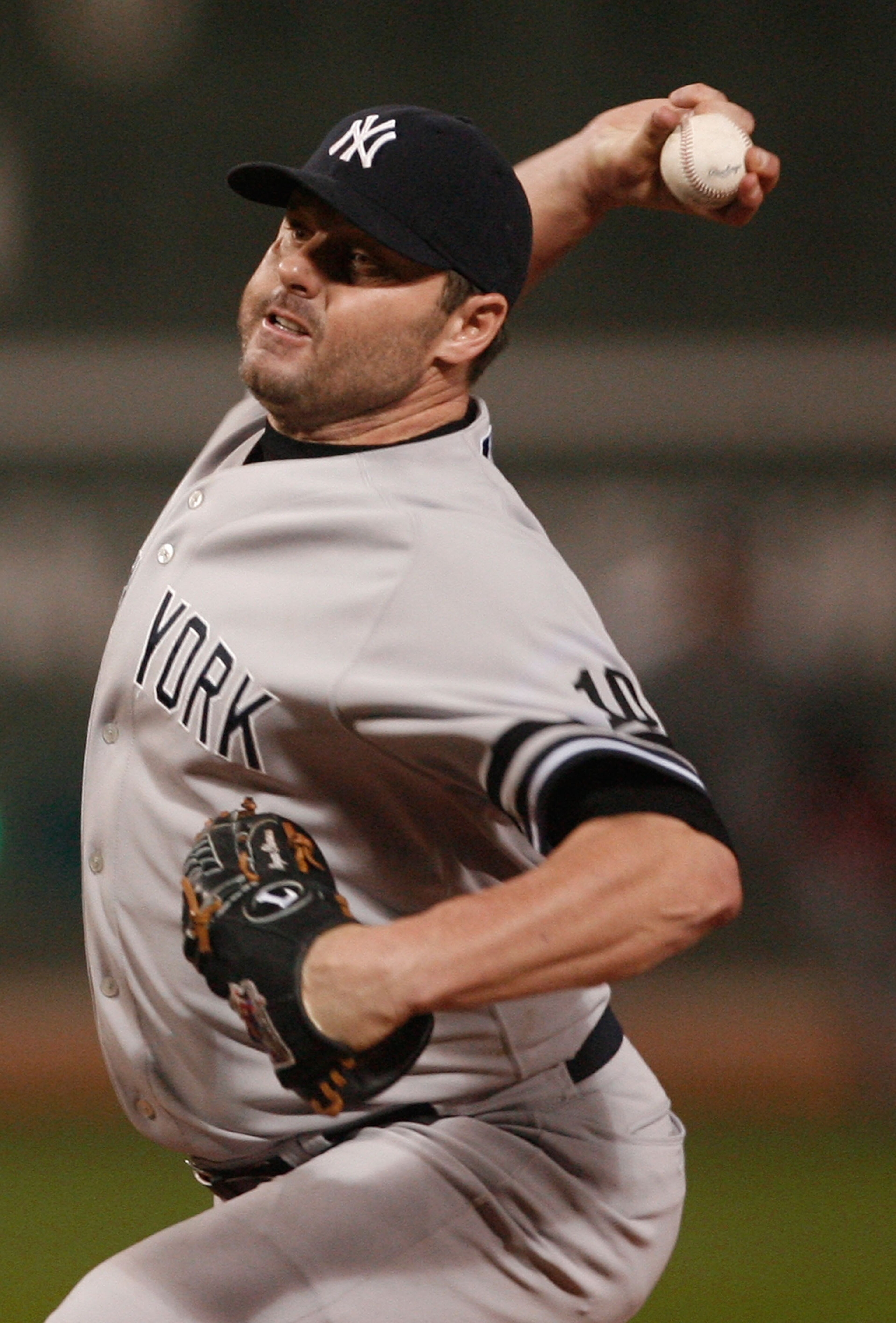BOSTON - SEPTEMBER 16: Roger Clemens #22 of the New York Yankees throw during a game against the Boston Red Sox at Fenway Park on September 16, 2007 in Boston, Massachusetts. (Photo by Jim Rogash/Getty Images) BOSTON - SEPTEMBER 16: Roger Clemens #22 of the New York Yankees throw during a game against the Boston Red Sox at Fenway Park on September 16, 2007 in Boston, Massachusetts. (Photo by Jim Rogash/Getty Images)