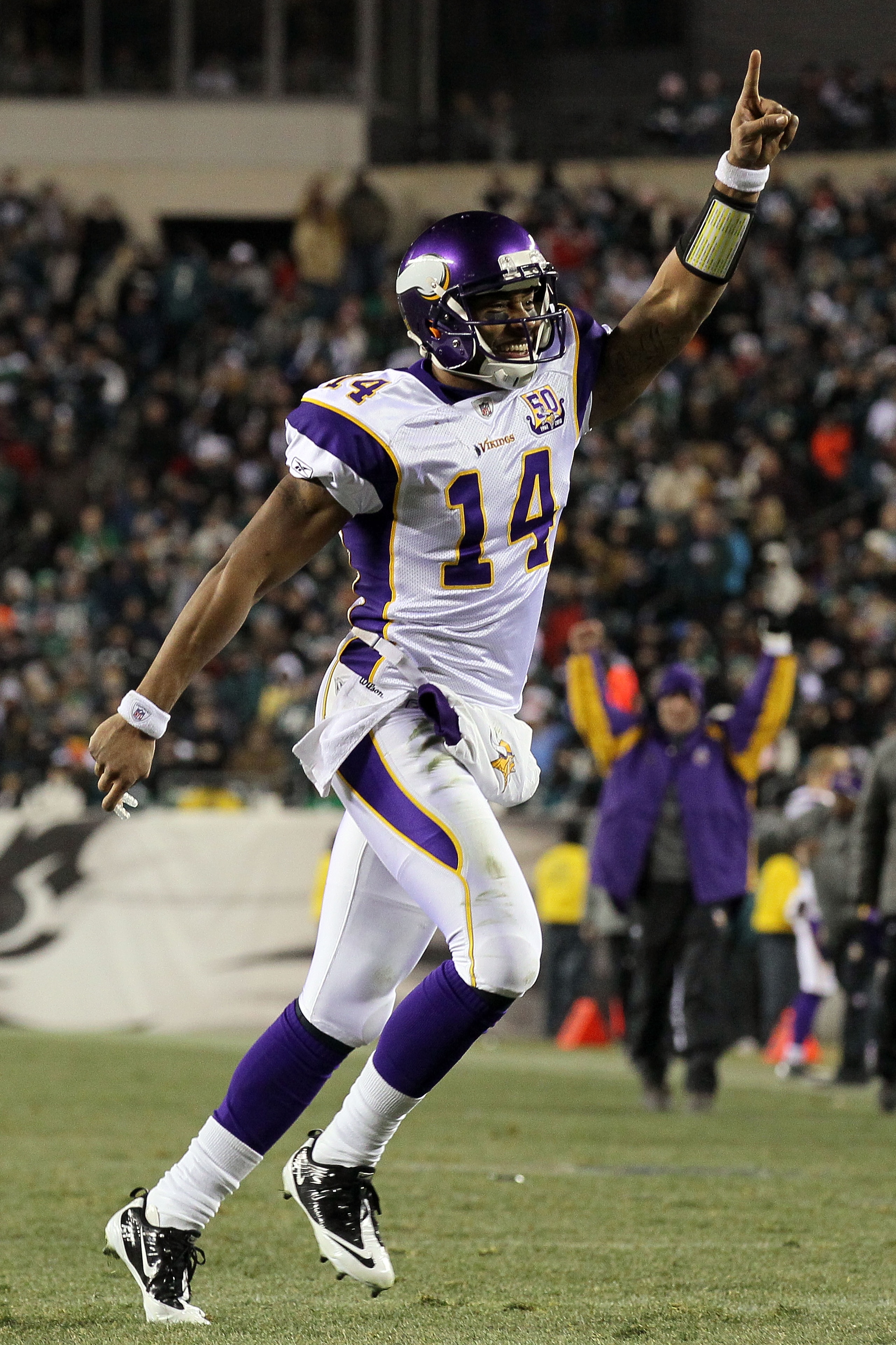 PHILADELPHIA, PA - DECEMBER 28: Joe Webb #14 of the Minnesota Vikings celebrates after play against the Philadelphia Eagles at Lincoln Financial Field on December 28, 2010 in Philadelphia, Pennsylvania. (Photo by Jim McIsaac/Getty Images) PHILADELPHIA, PA - DECEMBER 28: Joe Webb #14 of the Minnesota Vikings celebrates after play against the Philadelphia Eagles at Lincoln Financial Field on December 28, 2010 in Philadelphia, Pennsylvania. (Photo by Jim McIsaac/Getty Images)