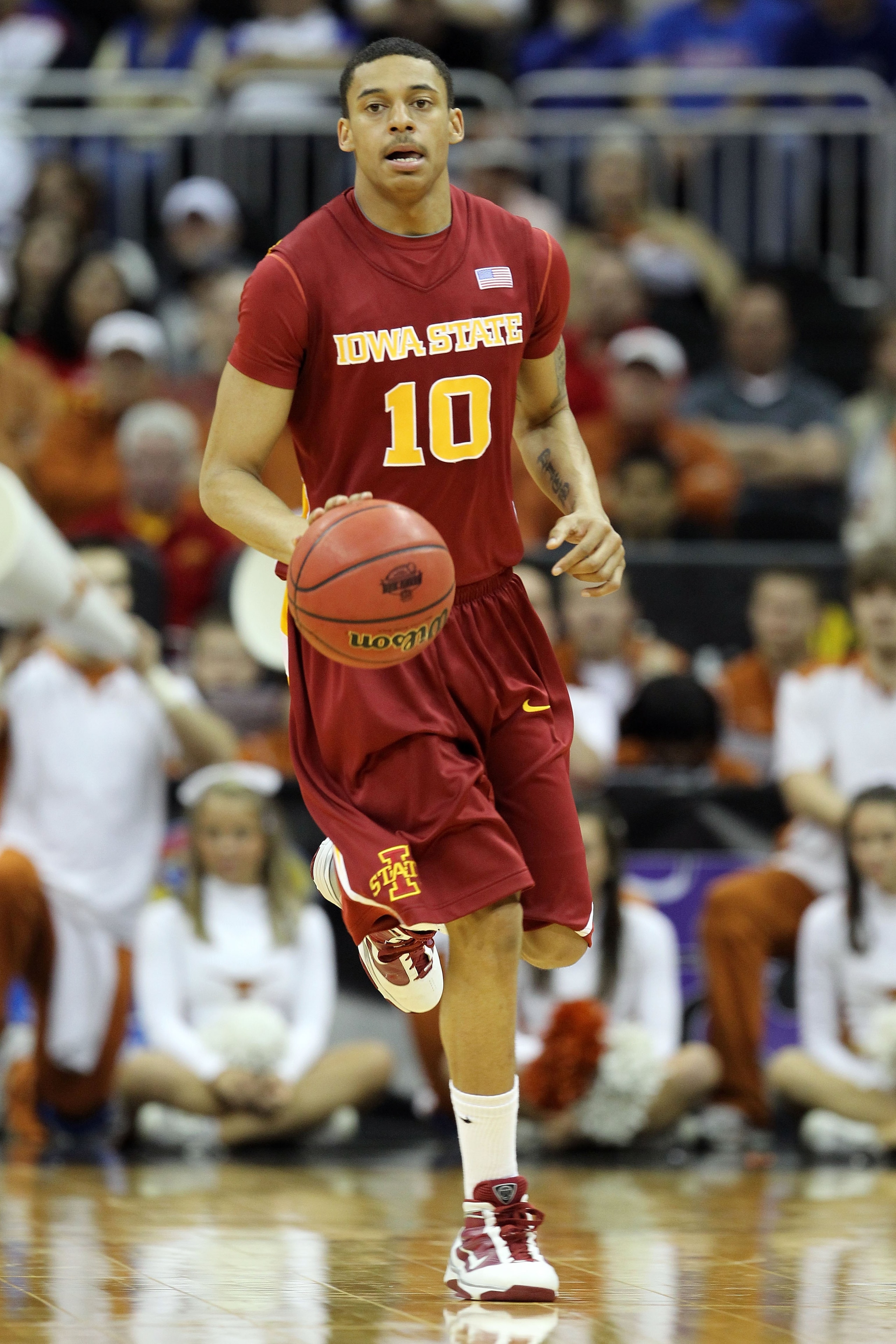KANSAS CITY, MO - MARCH 10: Diante Garrett #10 of the Iowa State Cyclones moves the ball against the Texas Longhorns during the first round game of the 2010 Phillips 66 Big 12 Men's Basketball Tournament at the Sprint Center on March 10, 2010 in Kansas C KANSAS CITY, MO - MARCH 10: Diante Garrett #10 of the Iowa State Cyclones moves the ball against the Texas Longhorns during the first round game of the 2010 Phillips 66 Big 12 Men's Basketball Tournament at the Sprint Center on March 10, 2010 in Kansas C
