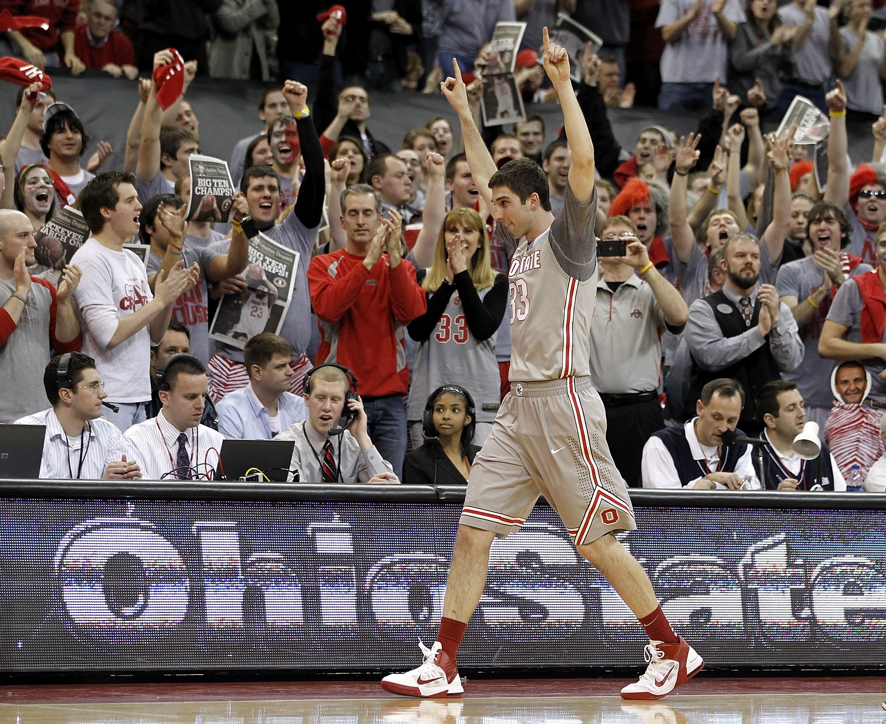 COLUMBUS, OH - MARCH 06:  Jon Diebler #33 of the Ohio State Buckeyes leaves the court after playing his final home game while playing the Wisconsin Badgers on March 6, 2011 at the Value City Arena in Columbus, Ohio. Ohio State won the game 93-65.  (Photo