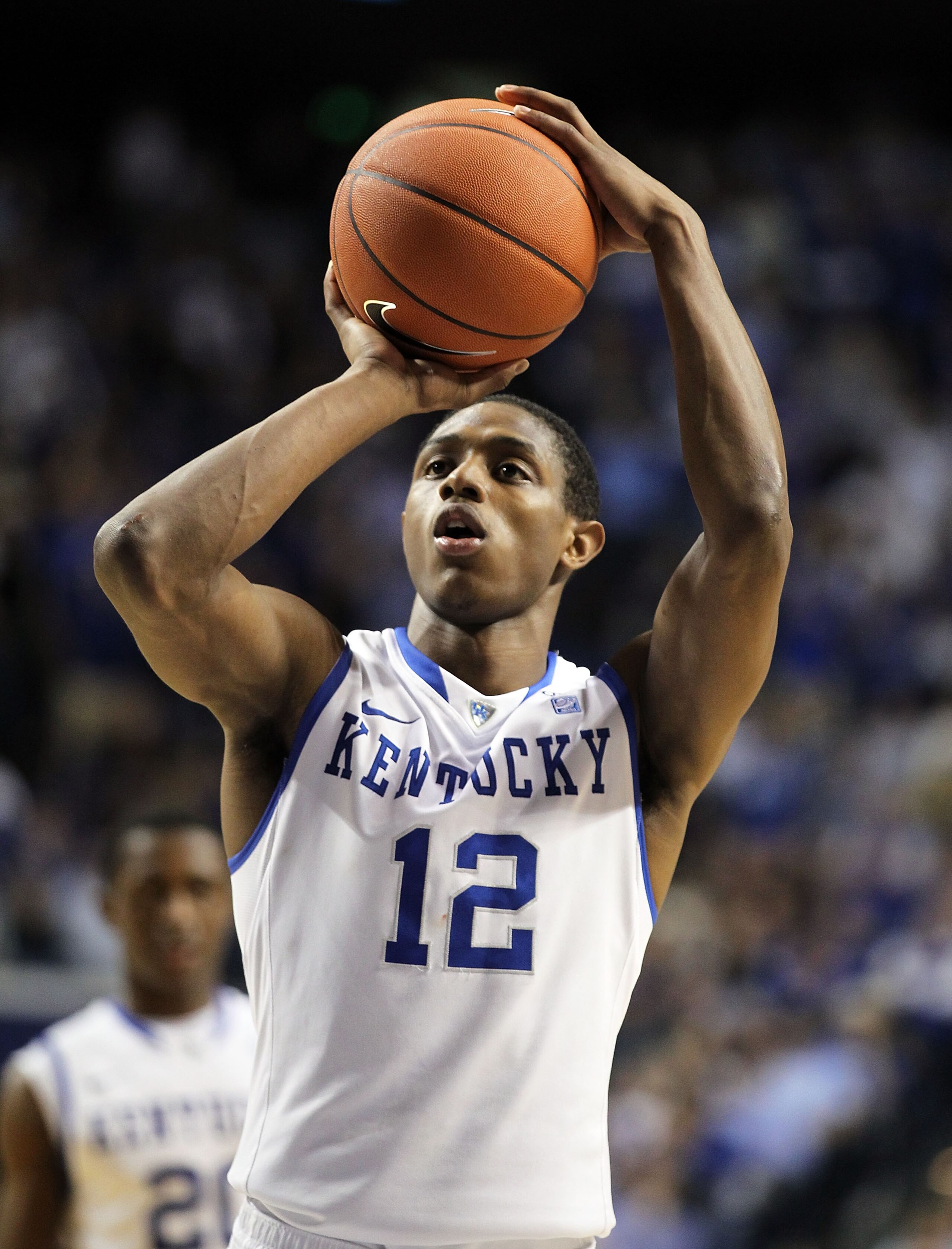 LEXINGTON, KY - MARCH 01: Brandon Knight #12 of the Kentucky Wildcats shoots the ball during the SEC game against the Vanderbilt Commodores at Rupp Arena on March 1, 2011 in Lexington, Kentucky.  Kentucky won 68-66.  (Photo by Andy Lyons/Getty Images)