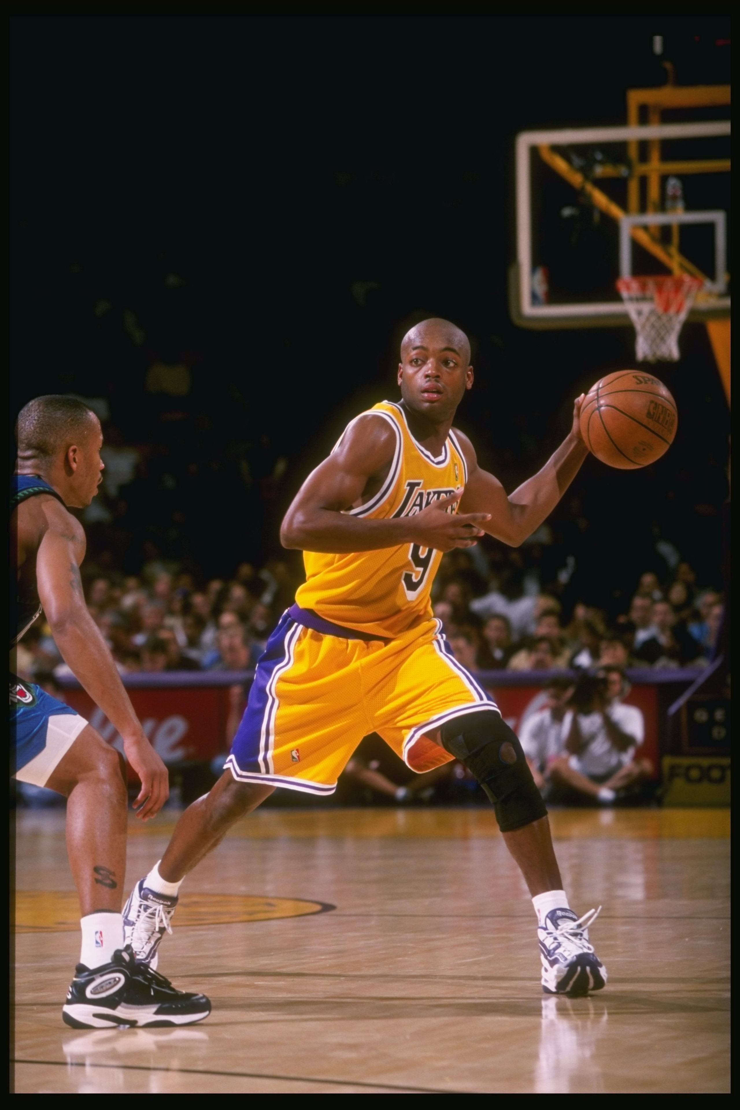19 Nov 1997:  Guard Nick Van Exel of the Los Angeles Lakers in action during a game against the Minnesota Timberwolves at the Great Western Forum in Inglewood, California.  The Lakers won the game 118-93. Mandatory Credit: Todd Warshaw  /Allsport