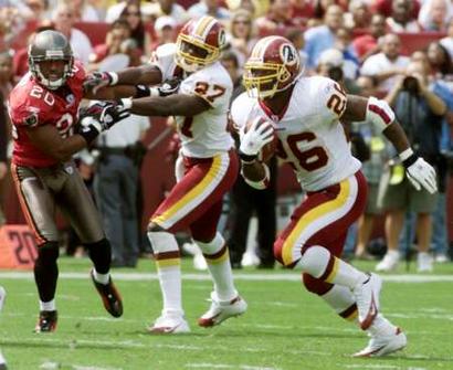 Clinton Portis first TD celebration after Sean Taylor's death was in honor  of Sean Taylor : r/nfl