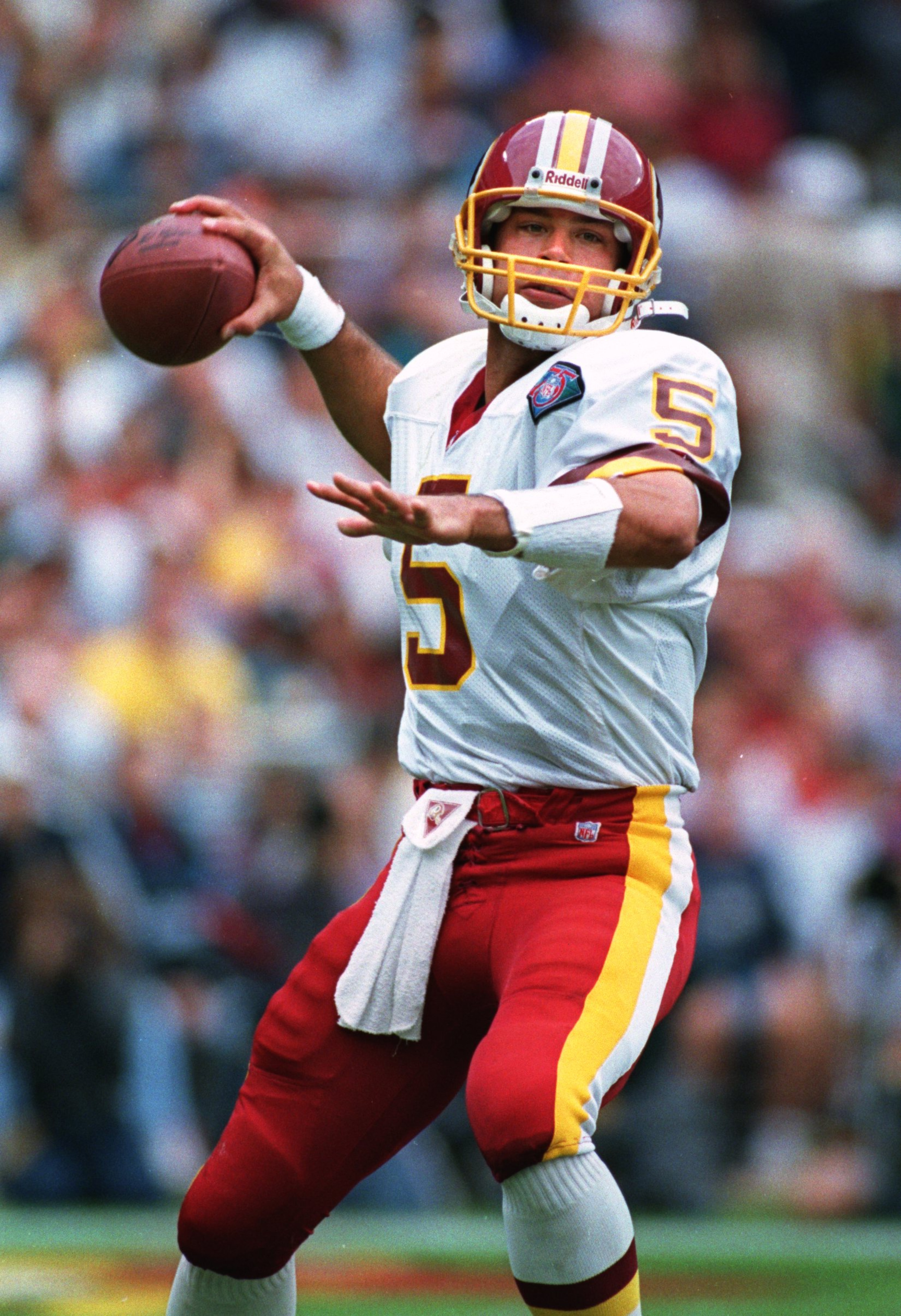 2 Oct 1994: Quarterback Heath Shuler of the Washington Red Skins in action during the Redskins 34-7 loss to the Dallas Cowboys at RFK Stadium in Washington, D.C.
