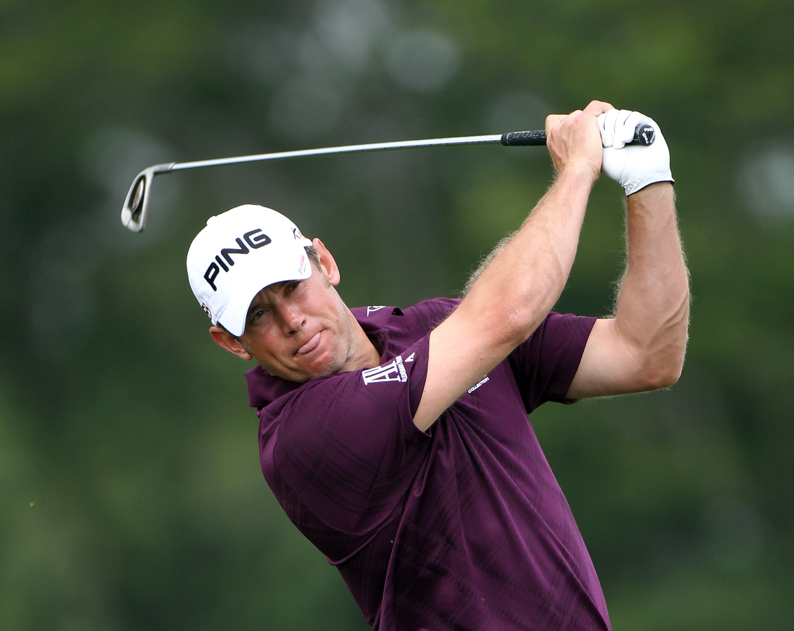 PALM BEACH GARDENS, FL - MARCH 05:  Lee Westwood of England plays a shot on the 3rd hole during the third round of The Honda Classic at PGA National Resort and Spa on March 5, 2011 in Palm Beach Gardens, Florida.  (Photo by Sam Greenwood/Getty Images)