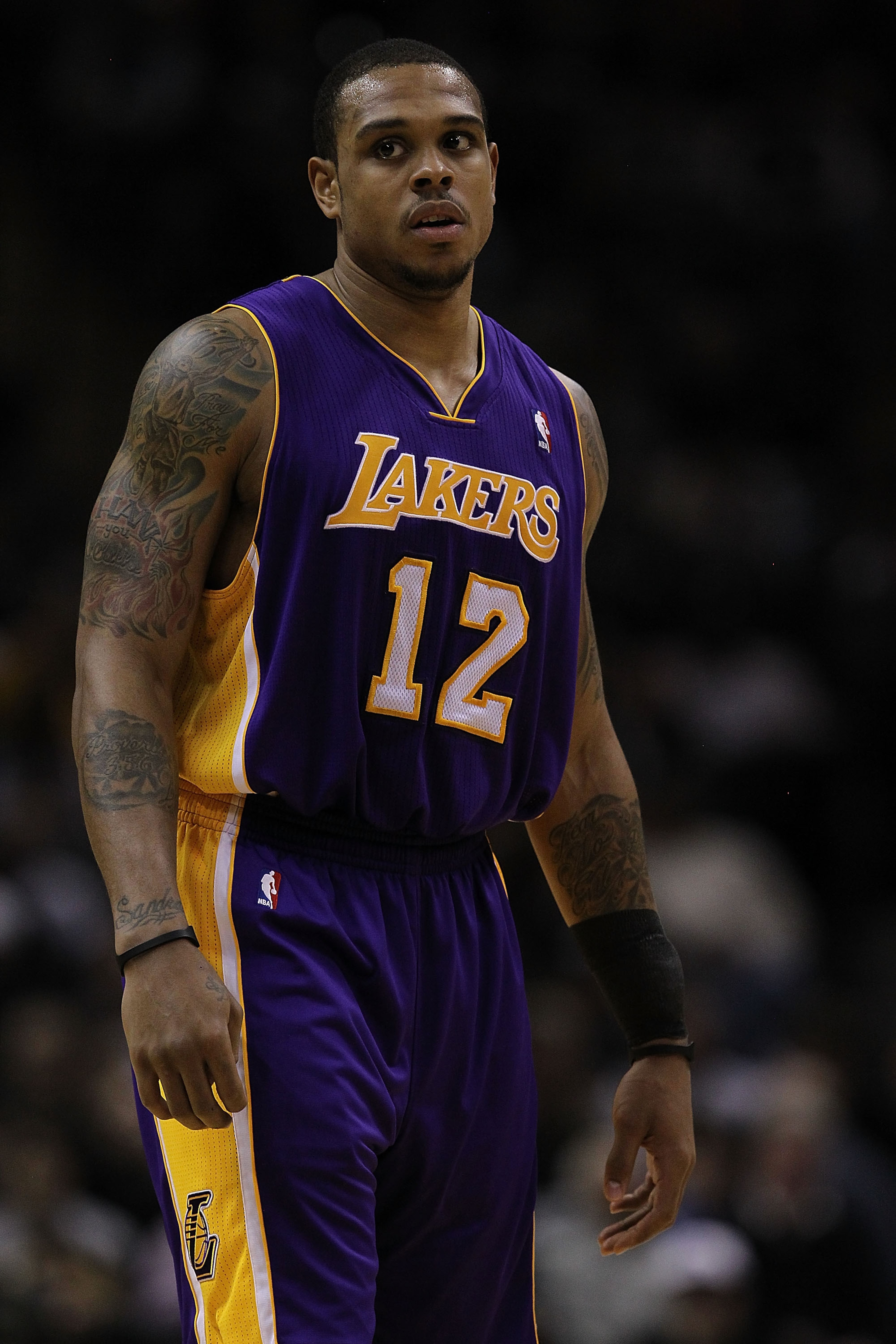 SAN ANTONIO, TX - DECEMBER 28:  Guard Shannon Brown #12 of the Los Angeles Lakers at AT&T Center on December 28, 2010 in San Antonio, Texas.  NOTE TO USER: User expressly acknowledges and agrees that, by downloading and/or using this photograph, user is c