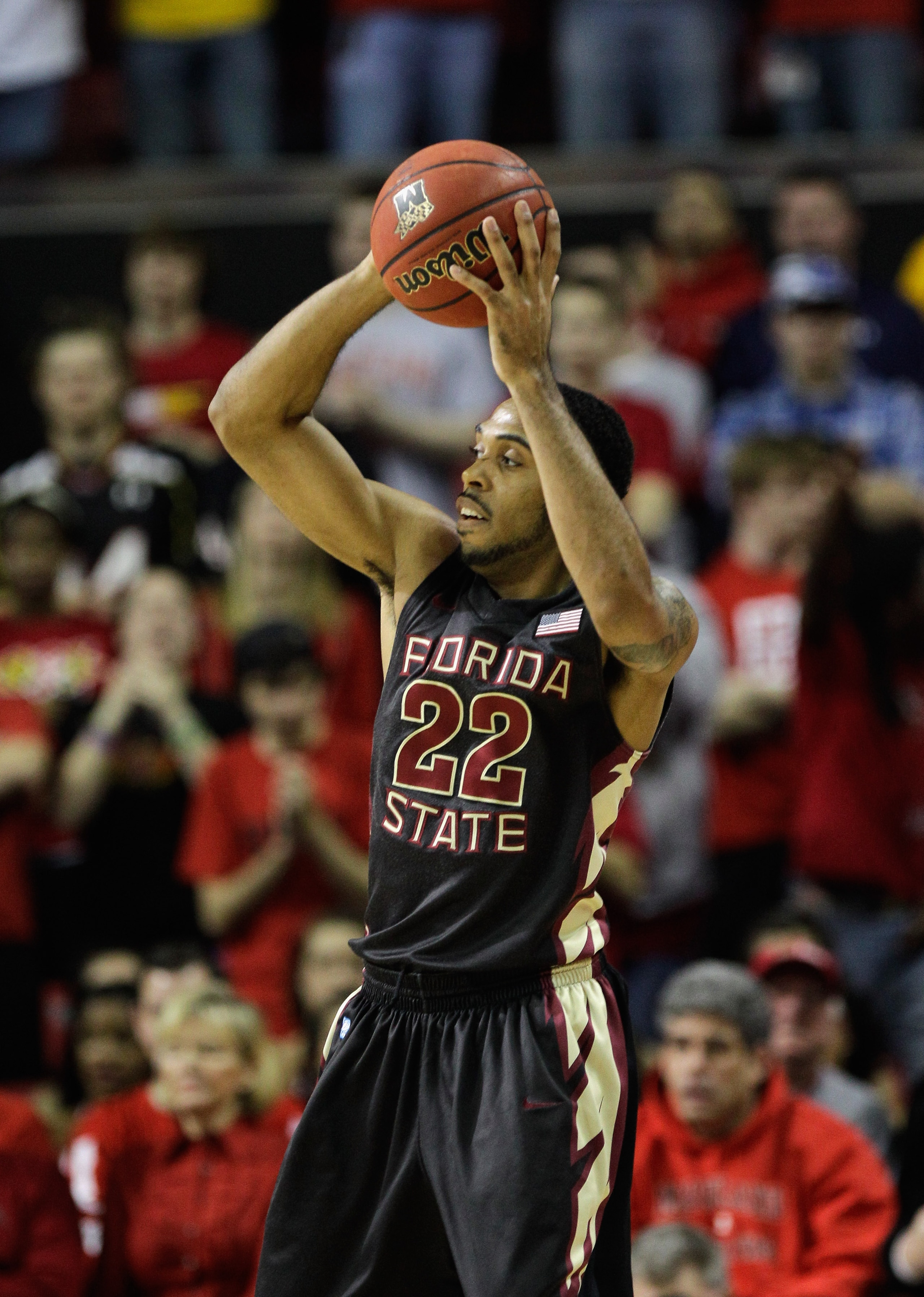 COLLEGE PARK, MD - FEBRUARY 23: Derwin Kitchen#22 of the Florida State Seminoles against the Maryland Terrapins at the Comast Center on February 23, 2011 in College Park, Maryland.  (Photo by Rob Carr/Getty Images)