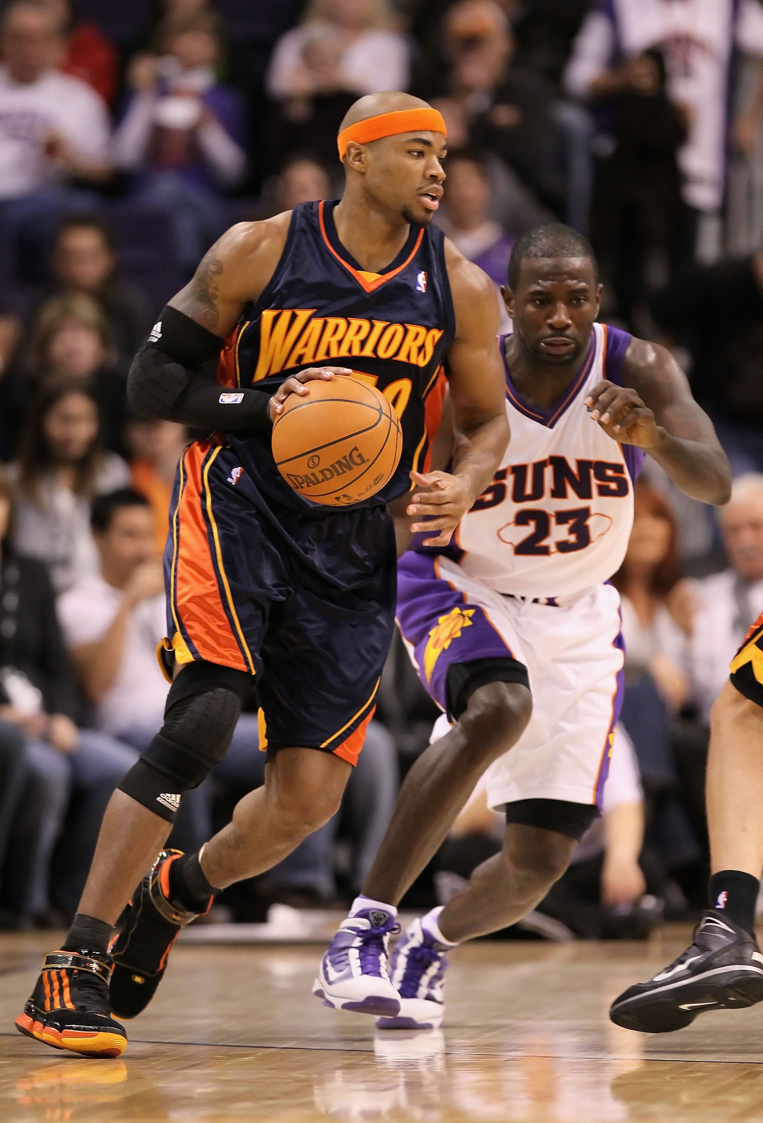 PHOENIX - JANUARY 23:  Corey Maggette #50 of the Golden State Warriors hanldes the ball during the NBA game against the Phoenix Suns at US Airways Center on January 23, 2010 in Phoenix, Arizona. The Suns defeated the Warriors 112-103.  NOTE TO USER: User