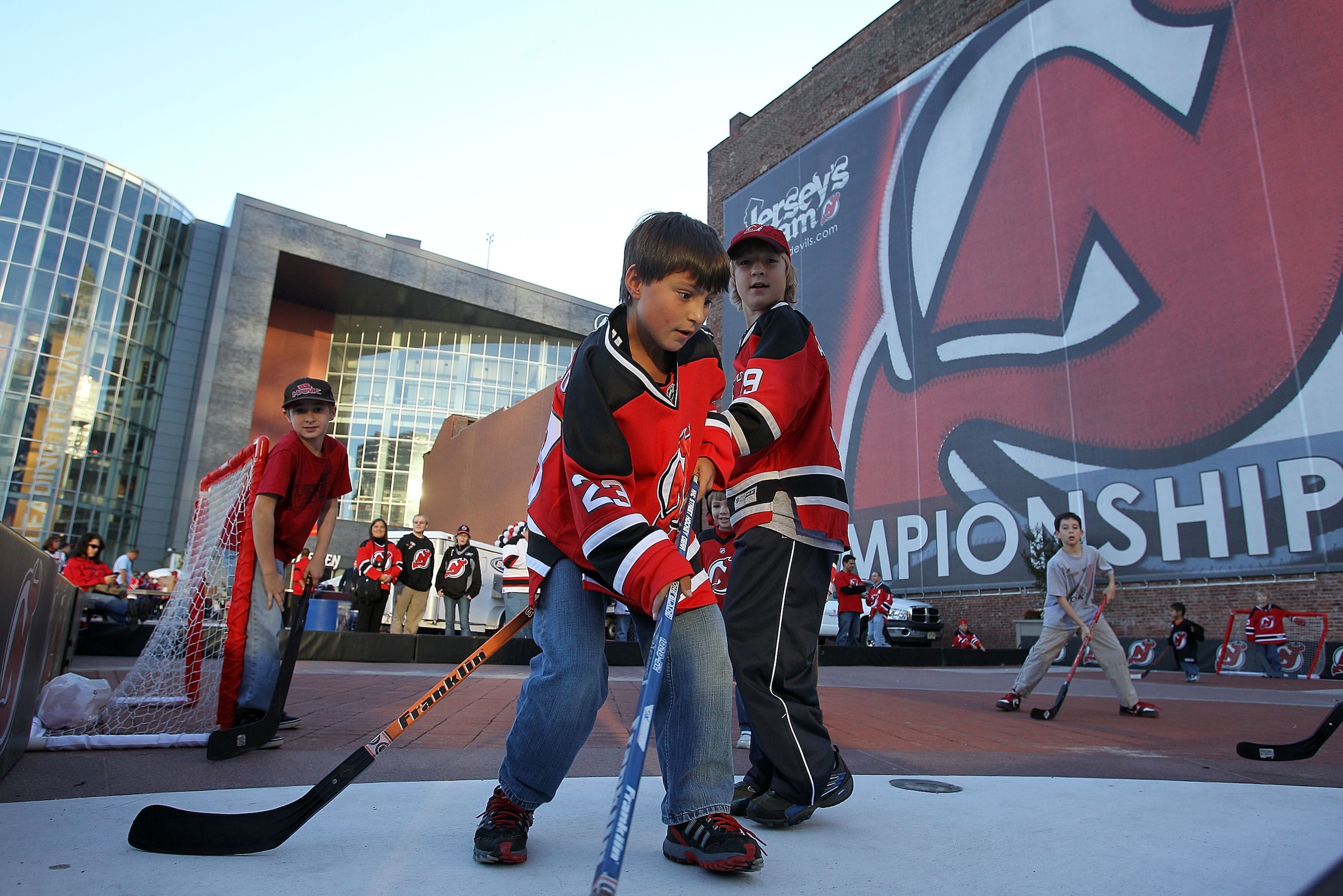 NEWARK, NJ - OCTOBER 08:  Fans before the game between the New Jersey Devils and Dallas Stars at the Prudential Center on October 8, 2010 in Newark, New Jersey.  (Photo by Bruce Bennett/Getty Images)