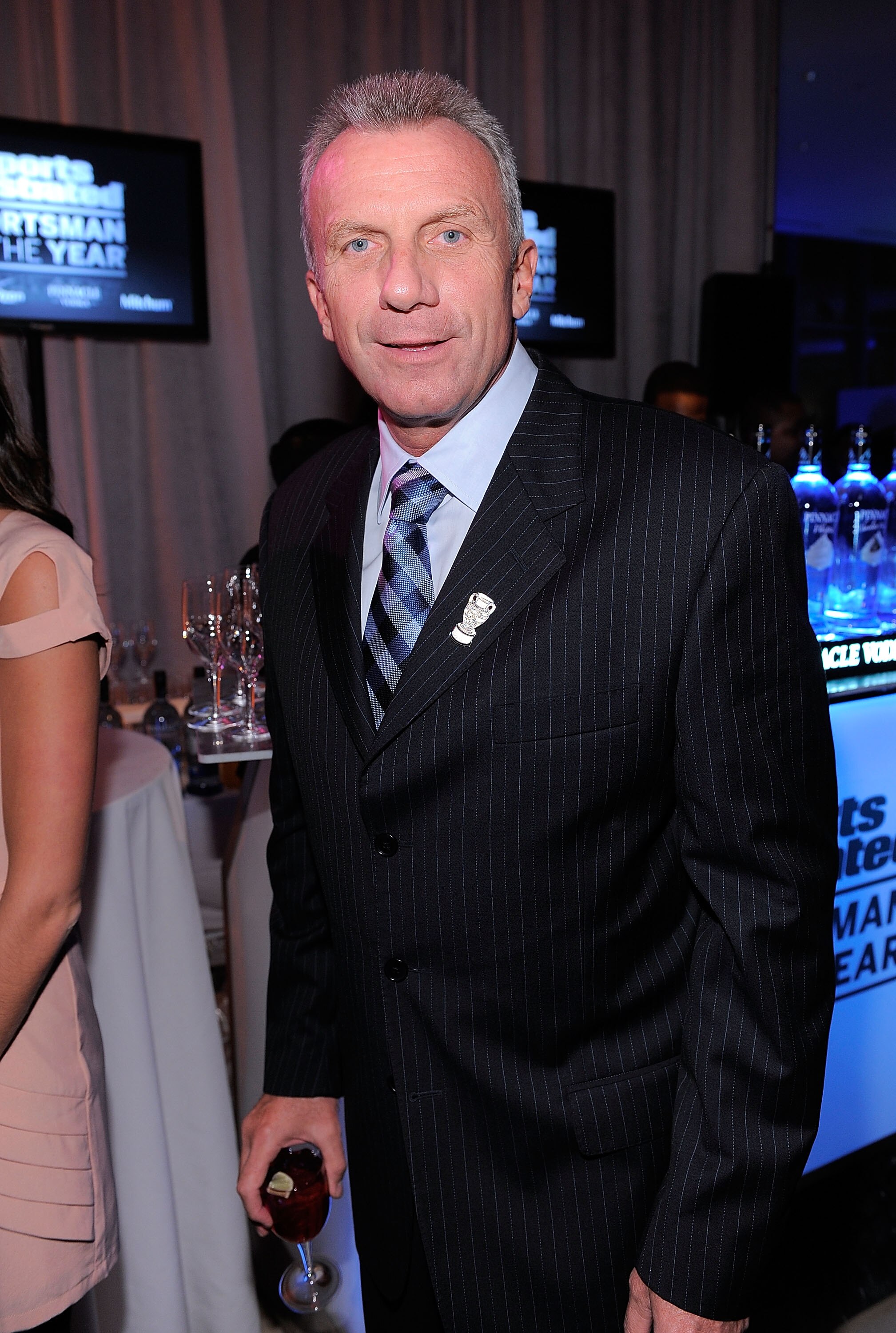 NEW YORK, NY - NOVEMBER 30:  Joe Montana attends the 2010 Sports Illustrated Sportsman of the Year Celebration  at IAC Building on November 30, 2010 in New York City.  (Photo by Jemal Countess/Getty Images)