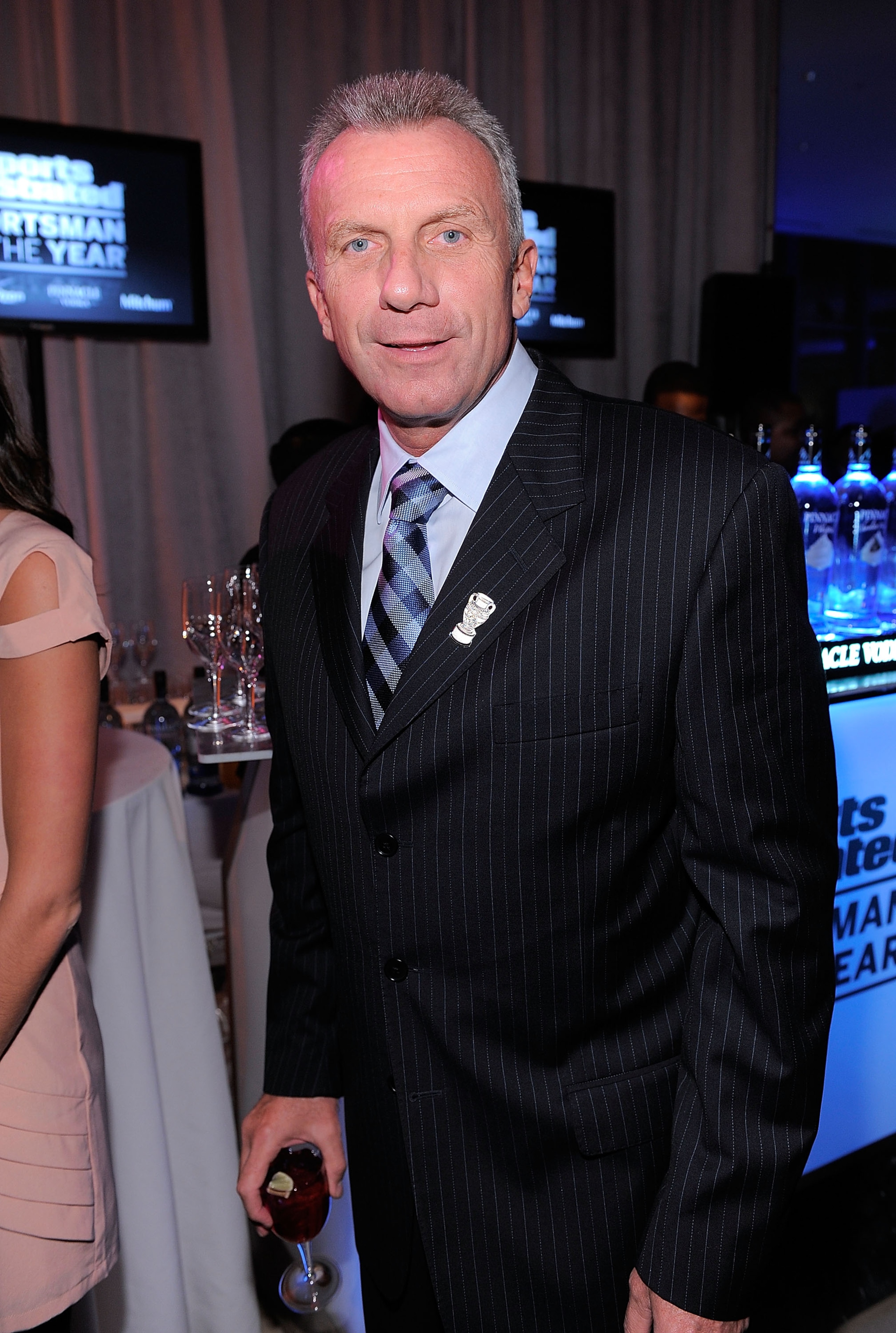 NEW YORK, NY - NOVEMBER 30:  Joe Montana attends the 2010 Sports Illustrated Sportsman of the Year Celebration  at IAC Building on November 30, 2010 in New York City.  (Photo by Jemal Countess/Getty Images)